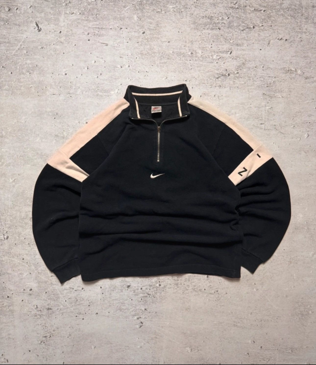 Nike × Vintage NIKE VINTAGE CENTER LOGO OVERSIZE BOXY SWEATSHIRT Size US S / EU 44-46 / 1 - 1 Thumbnail
