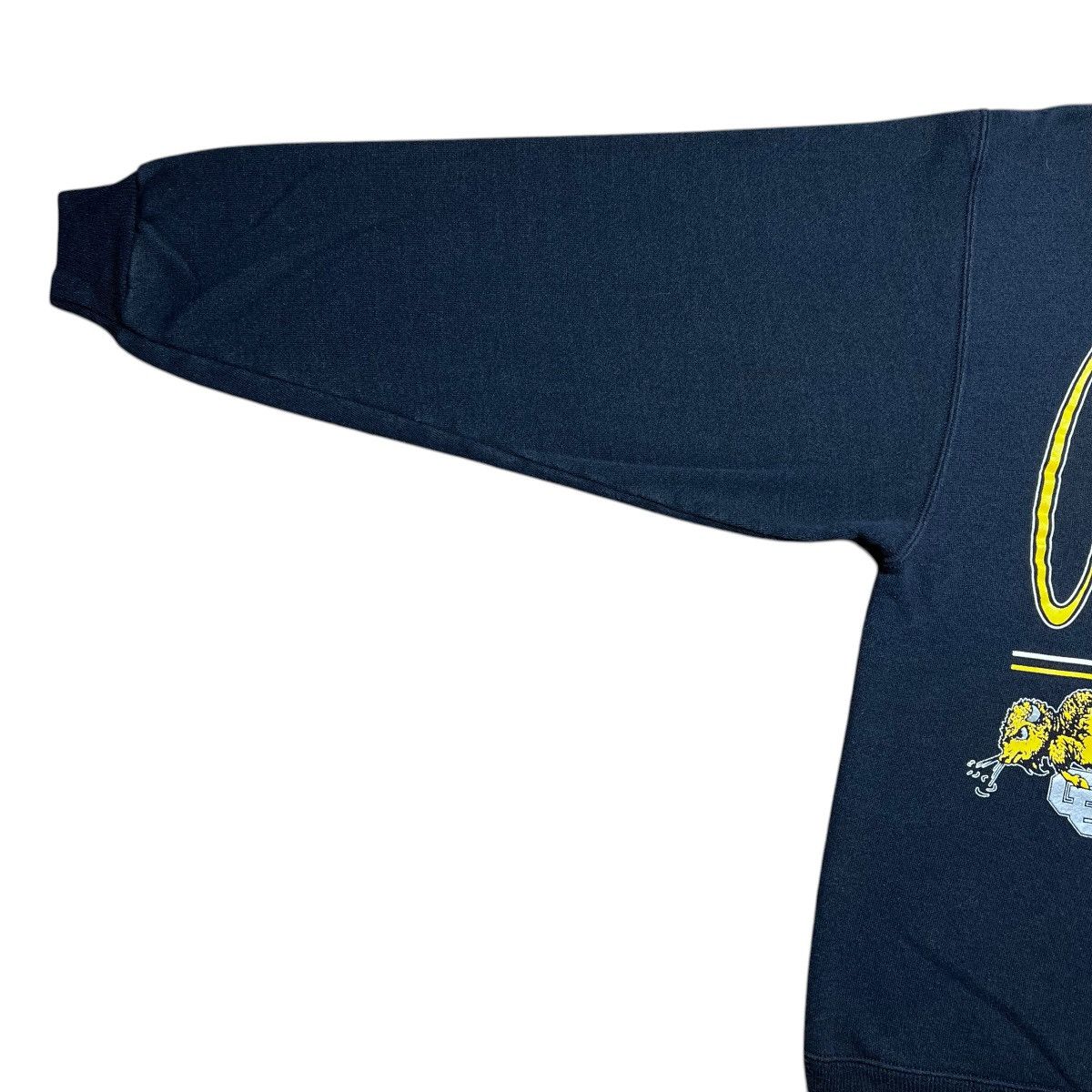 NCAA 1980s NCAA Colorado Buffaloes Spell Out Mascot Sweatshirt Size US L / EU 52-54 / 3 - 7 Thumbnail