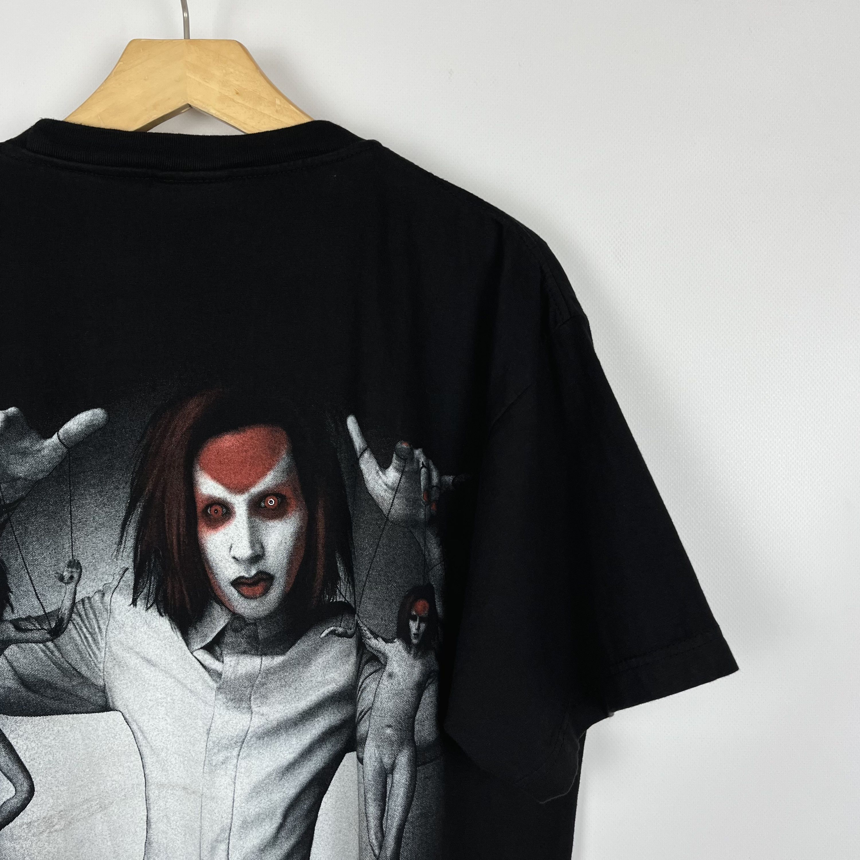 Band Tees Vintage Marilyn Manson Rare Rock Band T Shirt 2000’s Size US L / EU 52-54 / 3 - 13 Thumbnail