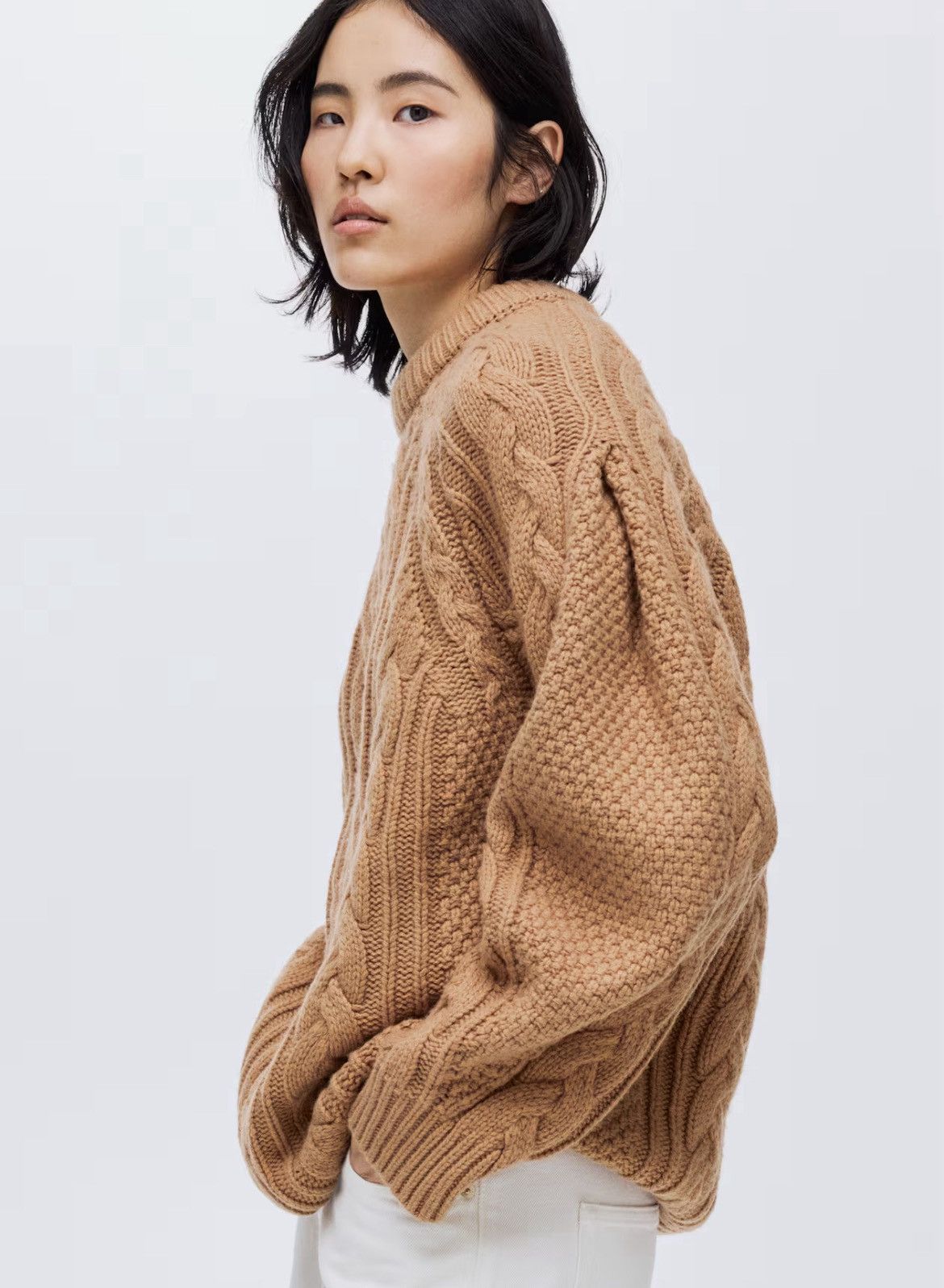 H&M H&M wool blend tan sweater Size M / US 6-8 / IT 42-44 - 2 Thumbnail