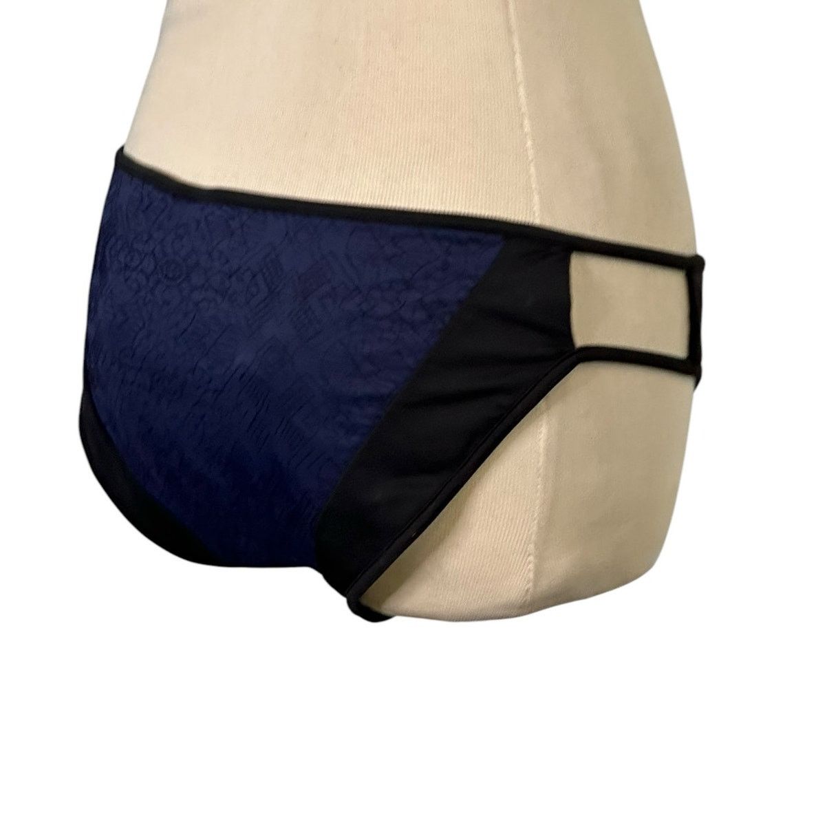 Jonathan Simkhai Jonathan Simkhai navy blue bikini bottom size Medium Size ONE SIZE - 8 Thumbnail