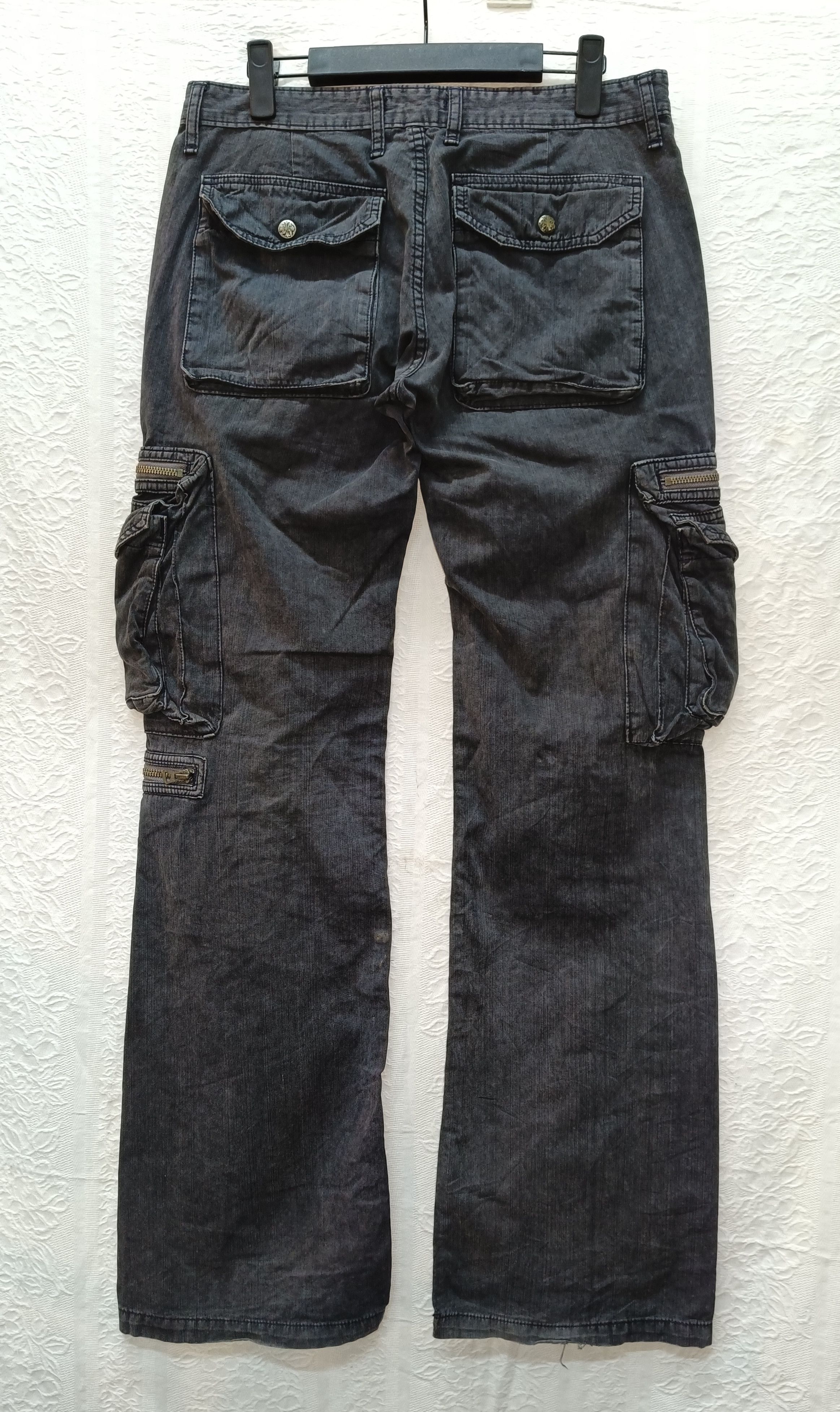 Japanese Brand Surplus 8 pockets faded black slim fit flare cargo pants Size US 32 / EU 48 - 2 Thumbnail