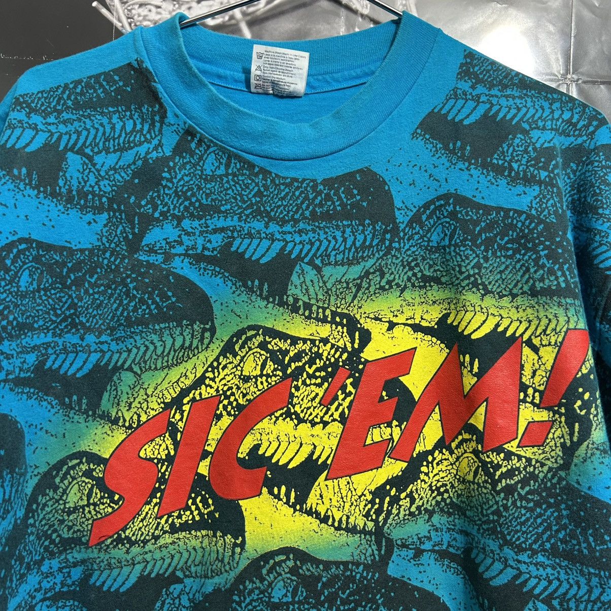 Disney JURASSIC PARK SIC’ EM AOP VINTAGE SHIRT 1993 Size US XL / EU 56 / 4 - 2 Thumbnail