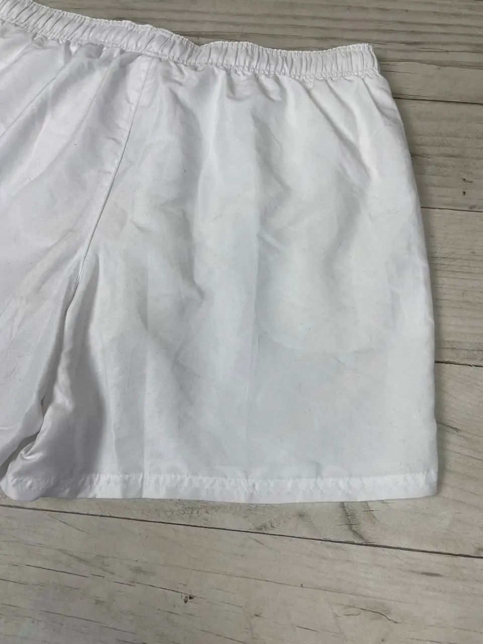 Nike Vintage Nike Nylon Drill Shorts 00s White Men Size XL Size US 36 / EU 52 - 9 Thumbnail