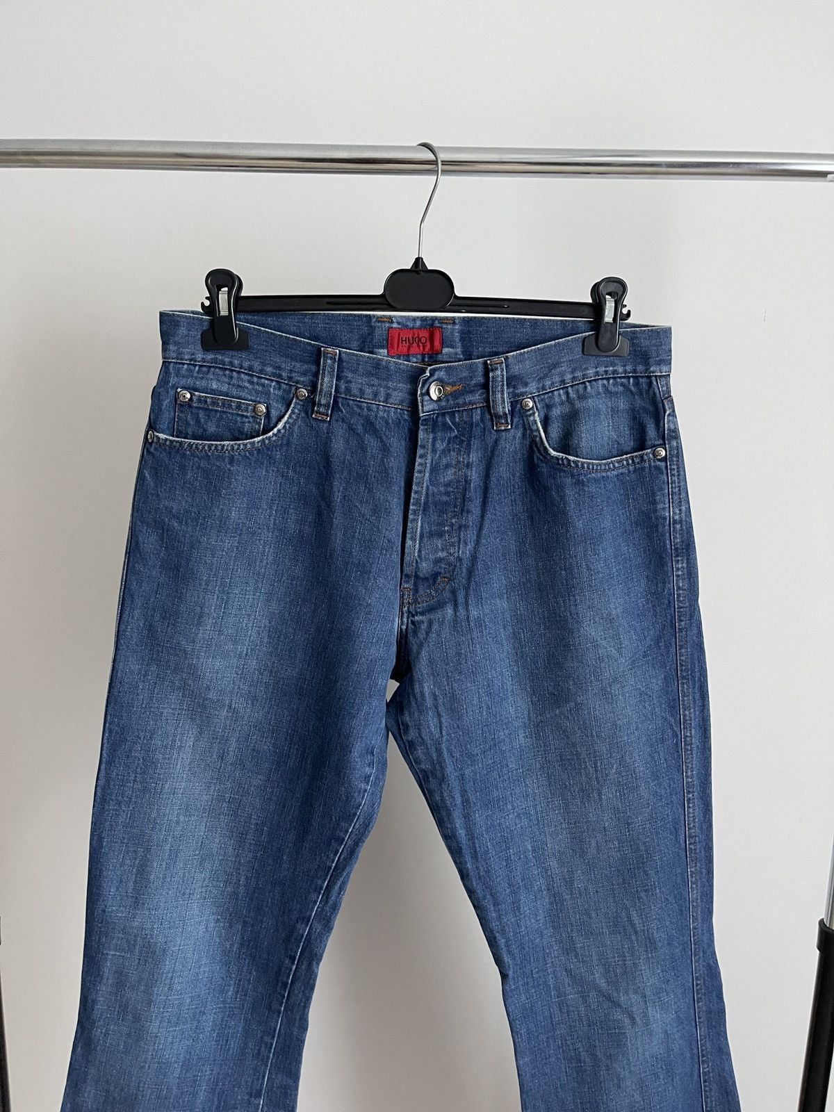 Hugo Boss Vintage hugo boss mens jeans rare denim 36/36 Size US 36 / EU 52 - 2 Thumbnail