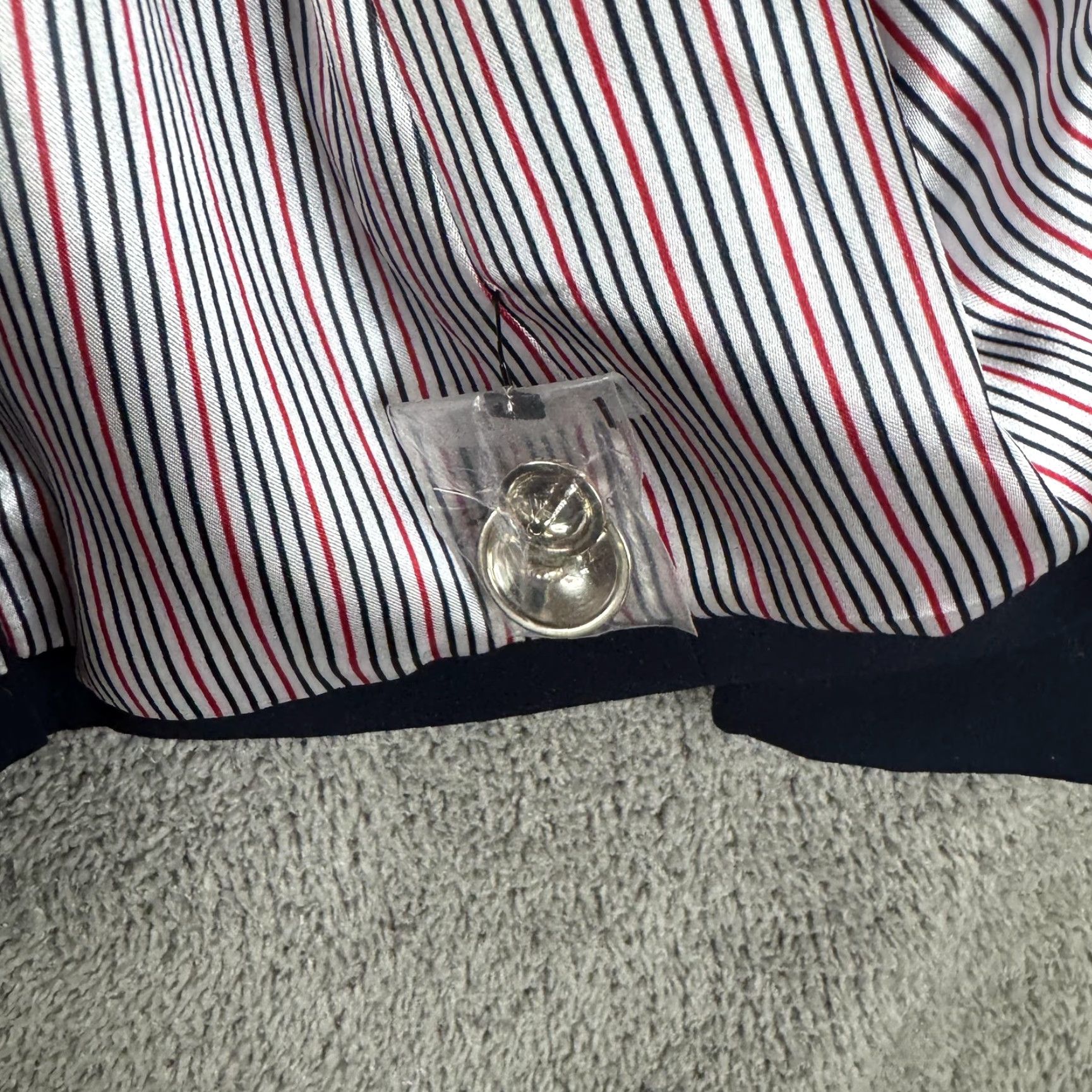 Tommy Hilfiger Tommy Hilfiger Blazer Womens 0 Navy One-Button Lined Gold Button Workwear Shirt (Corrected: Blazer is category) Size XS / US 0-2 / IT 36-38 - 7 Thumbnail