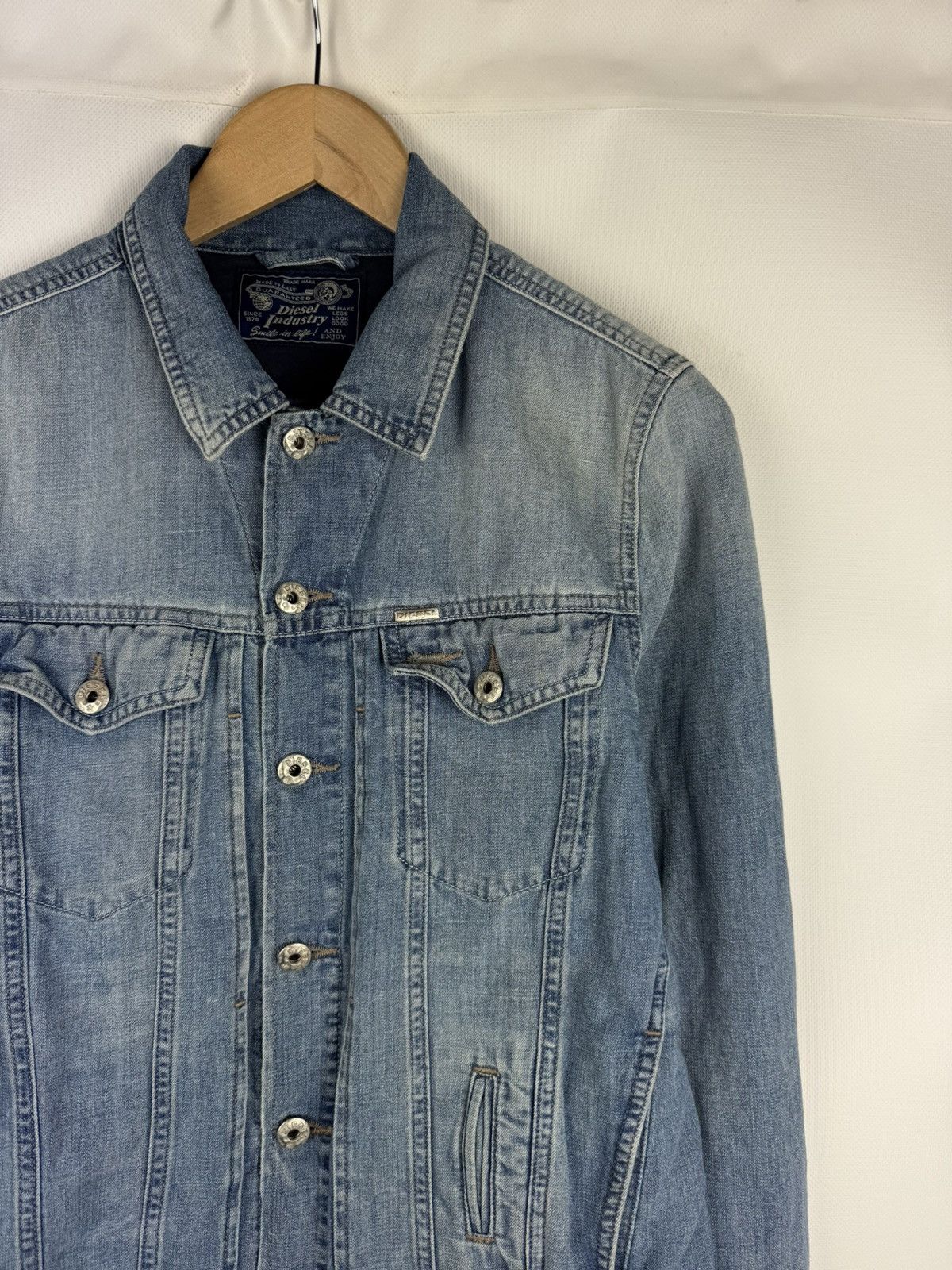 Diesel Diesel Men’s Y2K Denim Trucker Jacket Size M Size US M / EU 48-50 / 2 - 5 Thumbnail