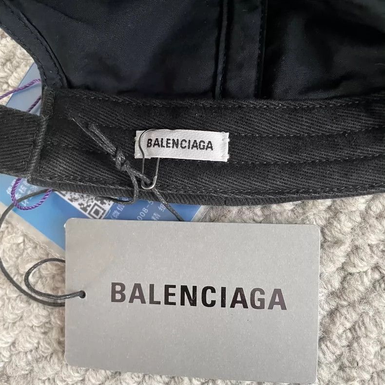 Balenciaga Balenciaga Black Embroidered CREW Small Logo Cap 2501-Nexta Size ONE SIZE - 3 Thumbnail
