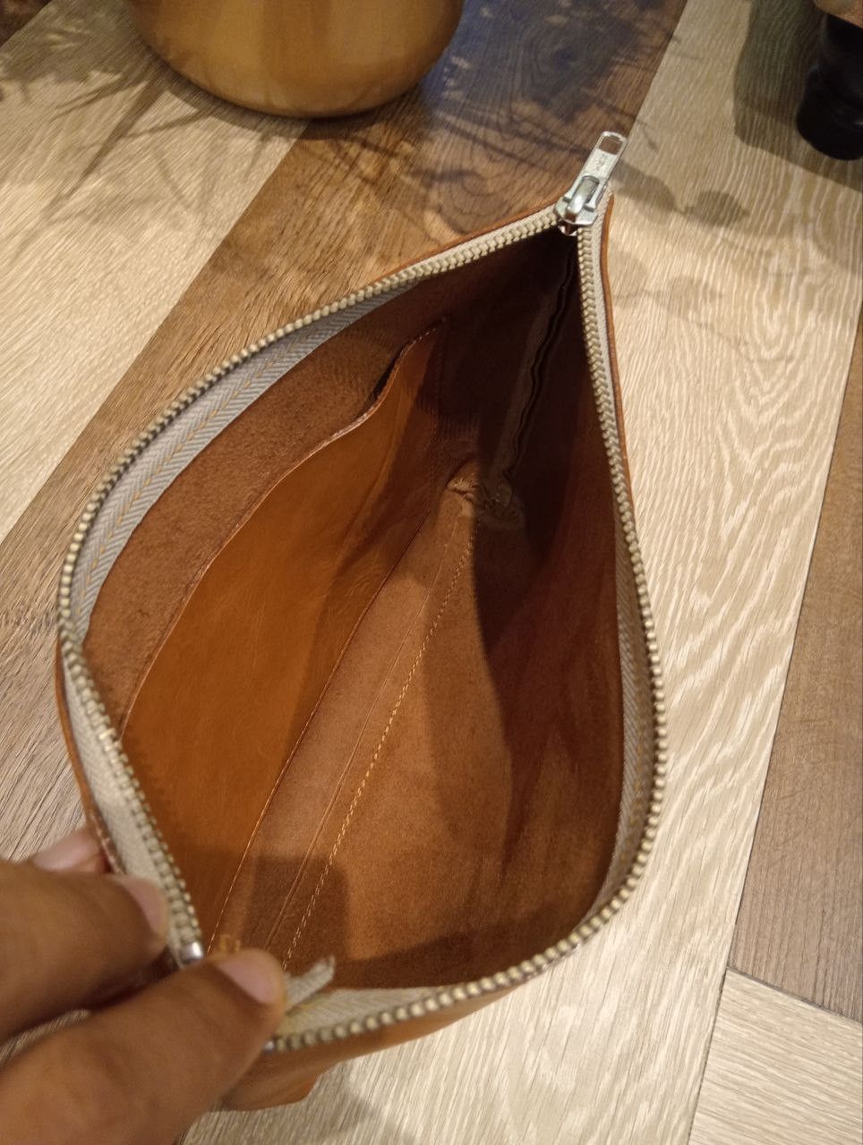 Margaret Howell M.H.L MARGARET HOWELL LEATHER CLUTCH BAG Size ONE SIZE - 9 Thumbnail