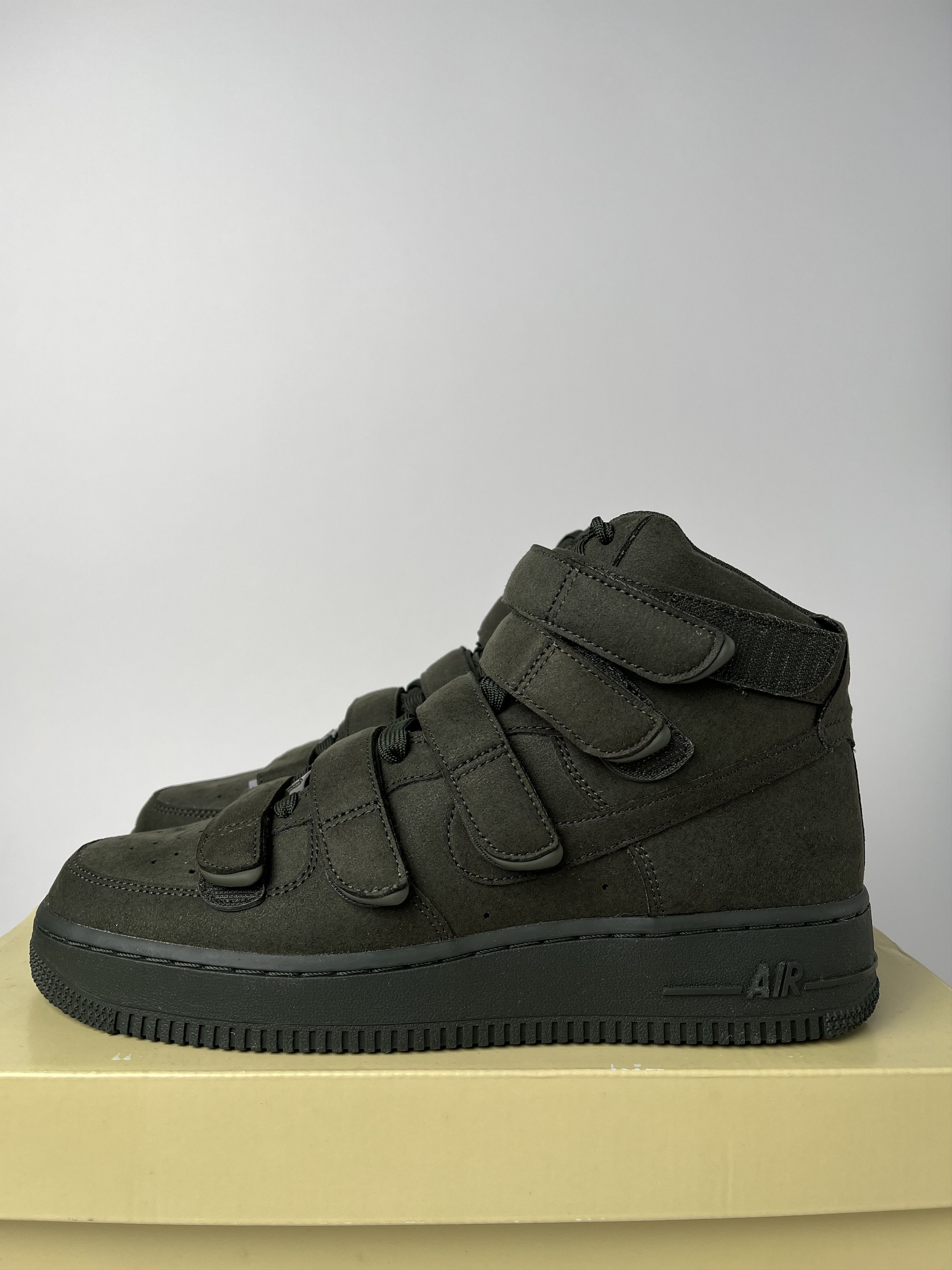 Billie Eilish × Nike High-top sneakers Nike x Billie Eilish Air Force 1 High '07 Size US 9 / EU 42 - 2 Thumbnail