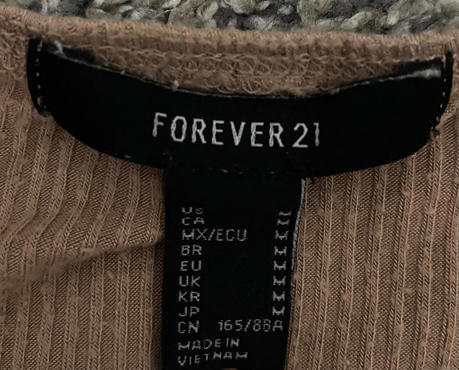Forever 21 FOREVER 21 Layering Long Sleeve in Beige (MEDIUM) Size M / US 6-8 / IT 42-44 - 6 Thumbnail