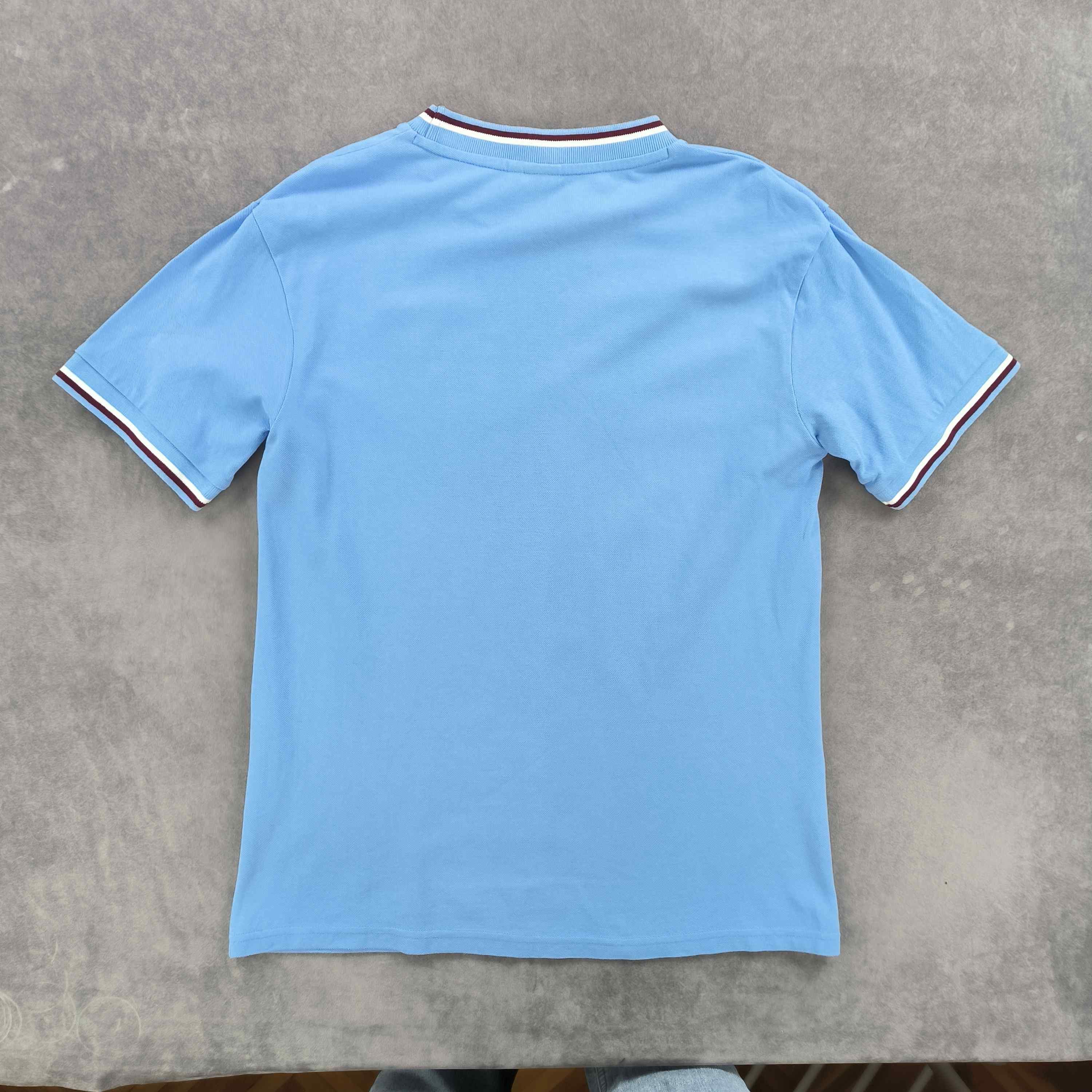 Other West Ham United football tee shirt size S Size US S / EU 44-46 / 1 - 2 Thumbnail
