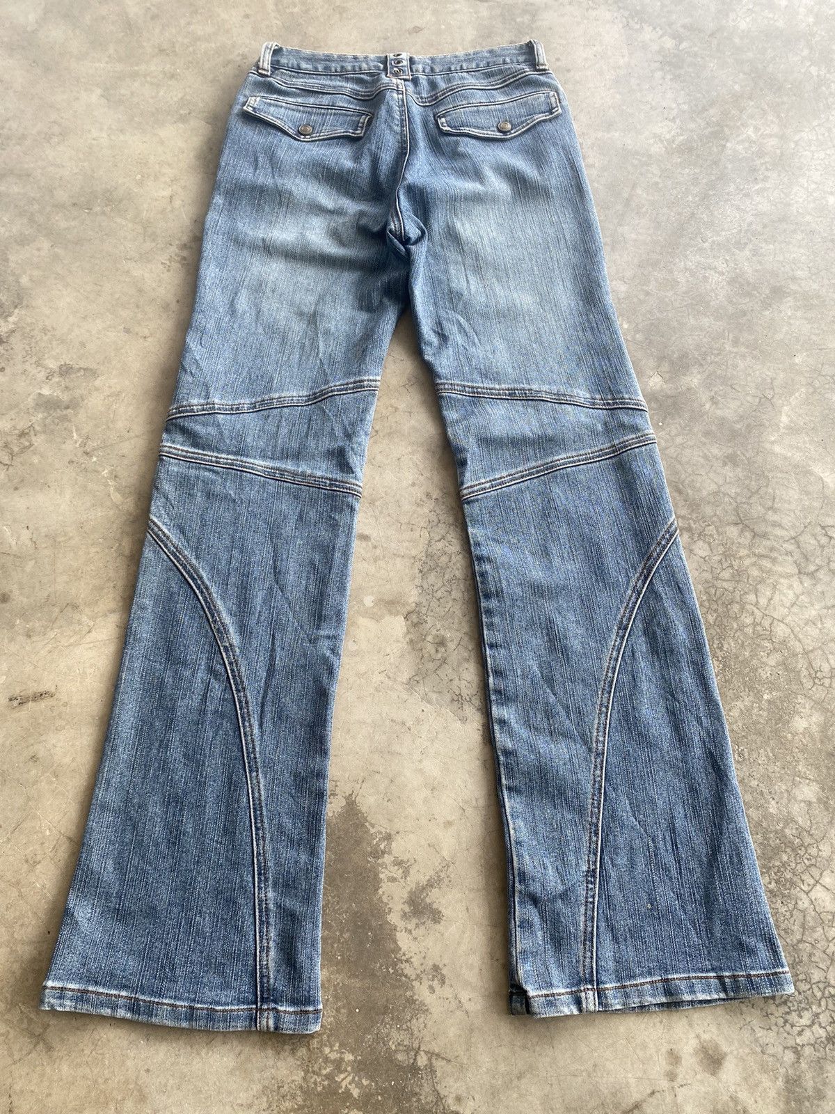Hysteric Glamour × If Six Was Nine × Tornado Mart Japanese Jouer Aux Echecs Python Stretch Flare Jeans Size US 27 - 9 Thumbnail
