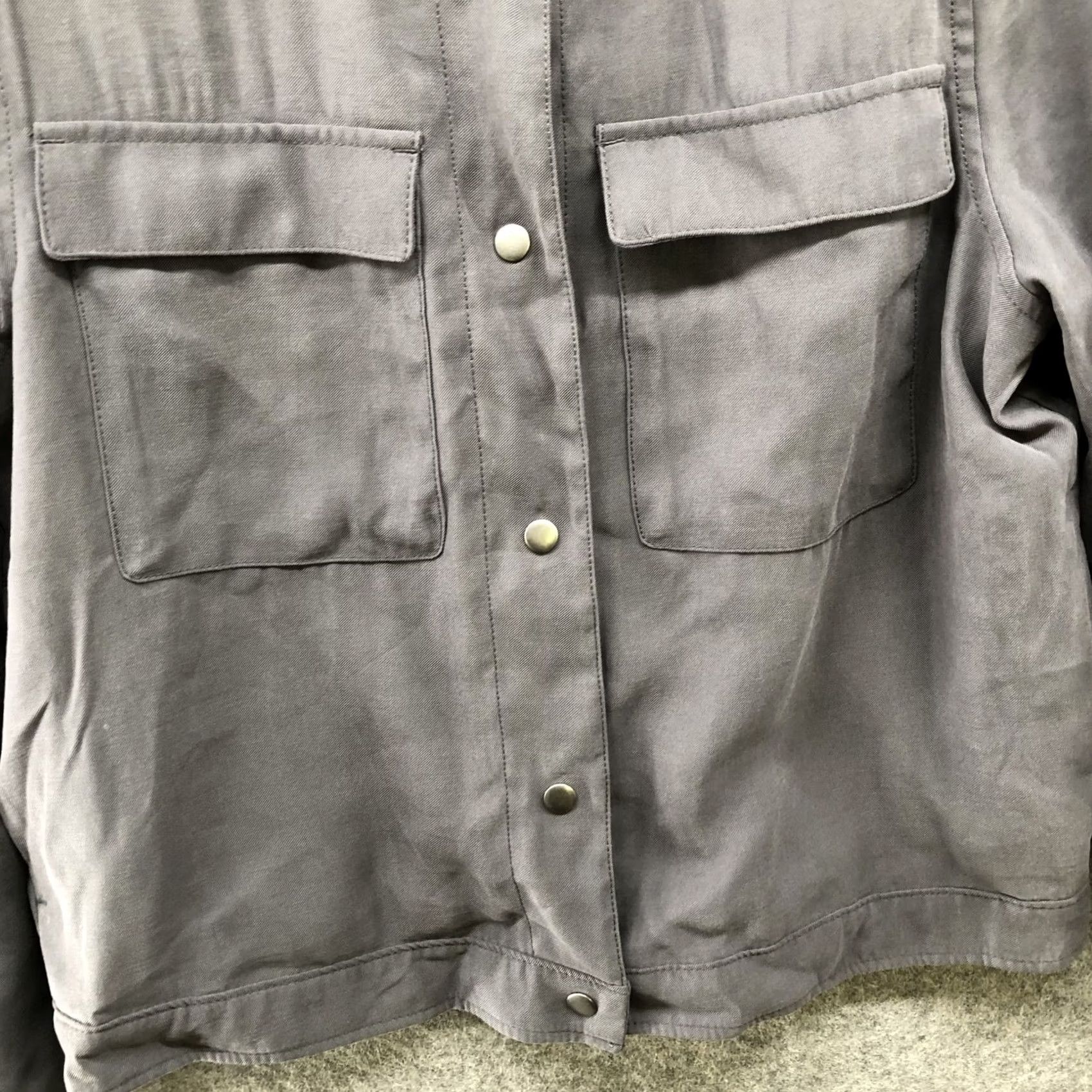 Old Navy Old Navy Soft Utility Chore Jacket Womens S Gray Lightweight Rayon Jacket Size S / US 4 / IT 40 - 4 Thumbnail