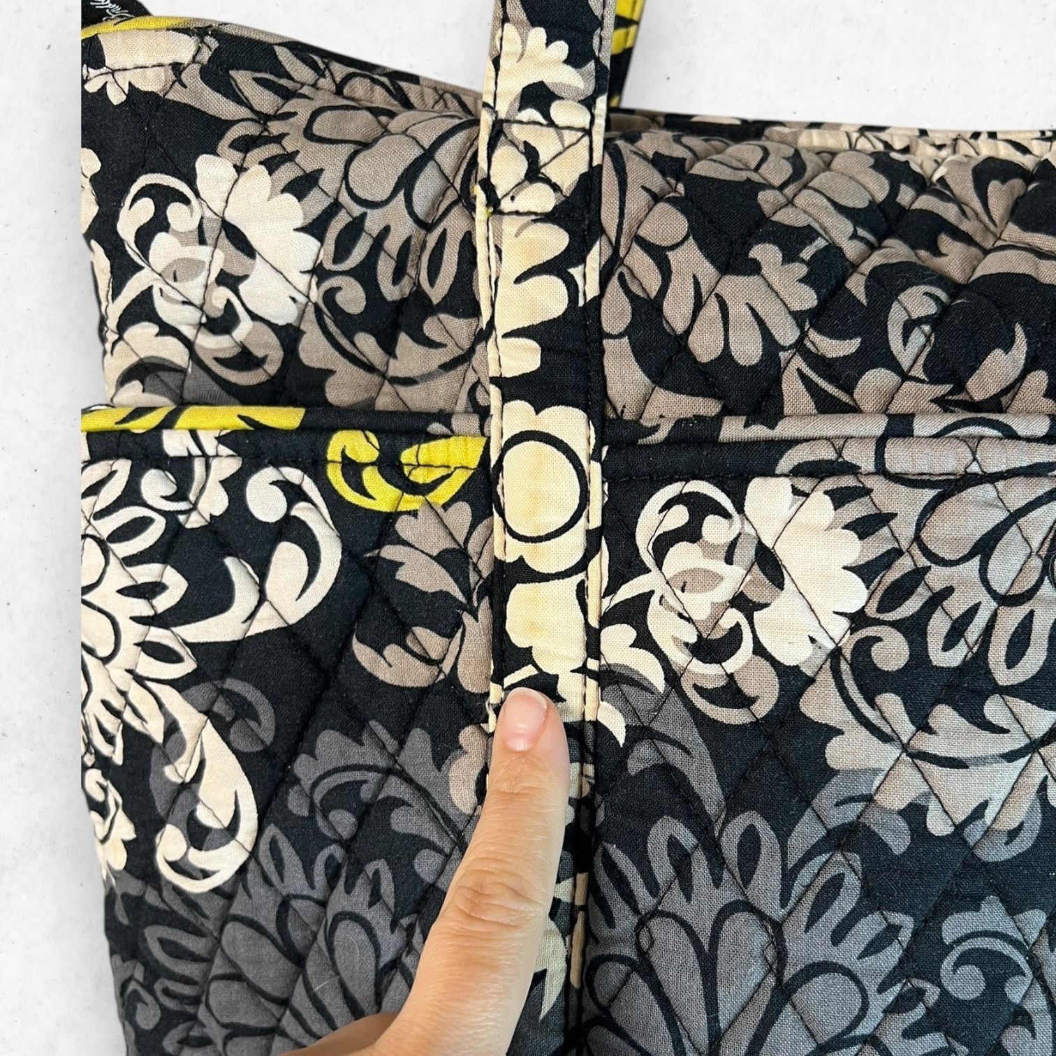 Vera Bradley Vera Bradley Retired Pattern Baroque Tote Bag & Small Wallet Size ONE SIZE - 9 Thumbnail