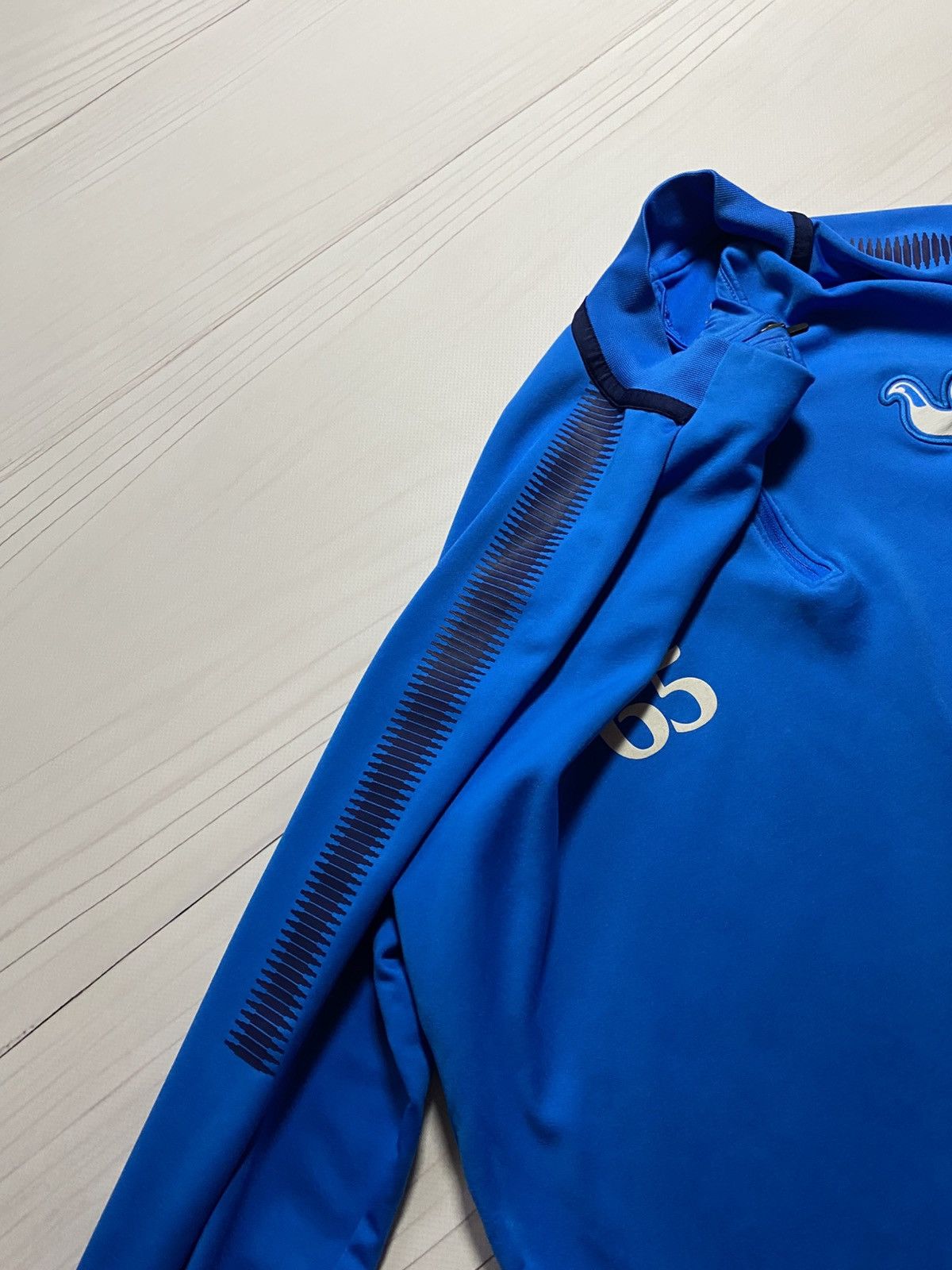 Nike Nike Tottenham Hotspur 2017/18 1/4 zip player issue jersey Size US M / EU 48-50 / 2 - 17 Thumbnail