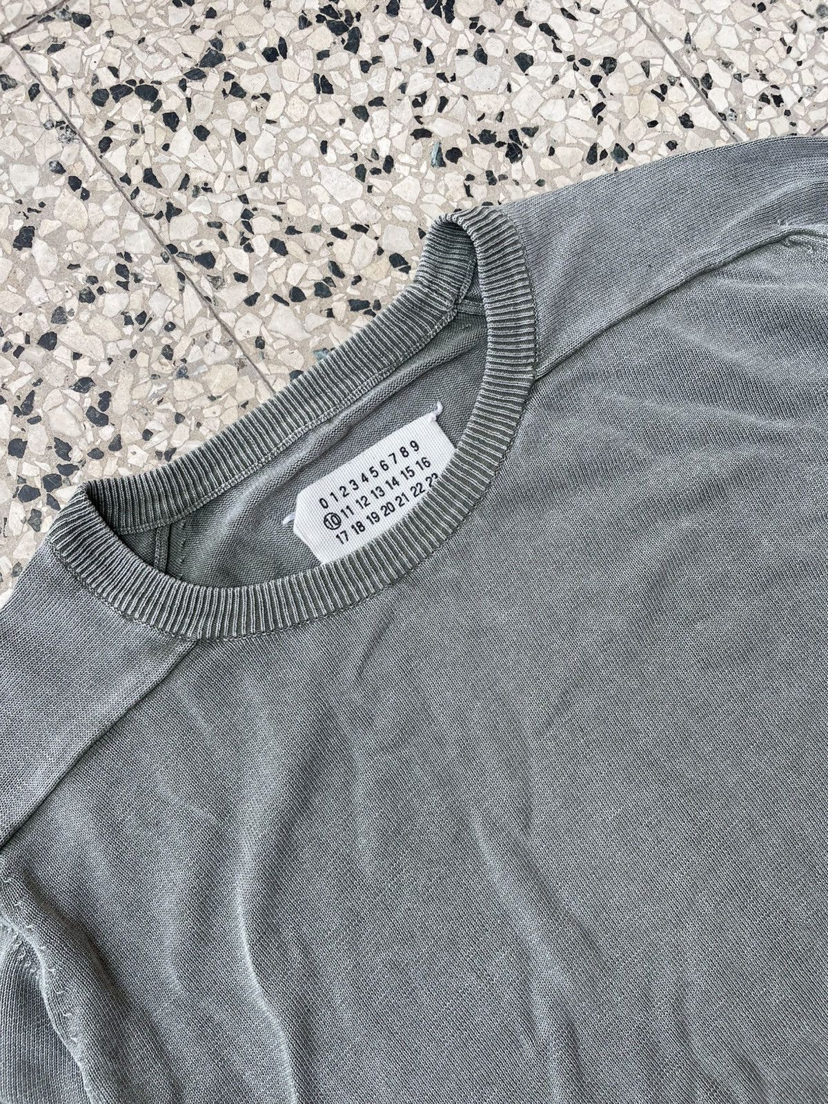 Maison Margiela Maison Margiela Distressed Effect Sweater - Size M Size US M / EU 48-50 / 2 - 6 Thumbnail