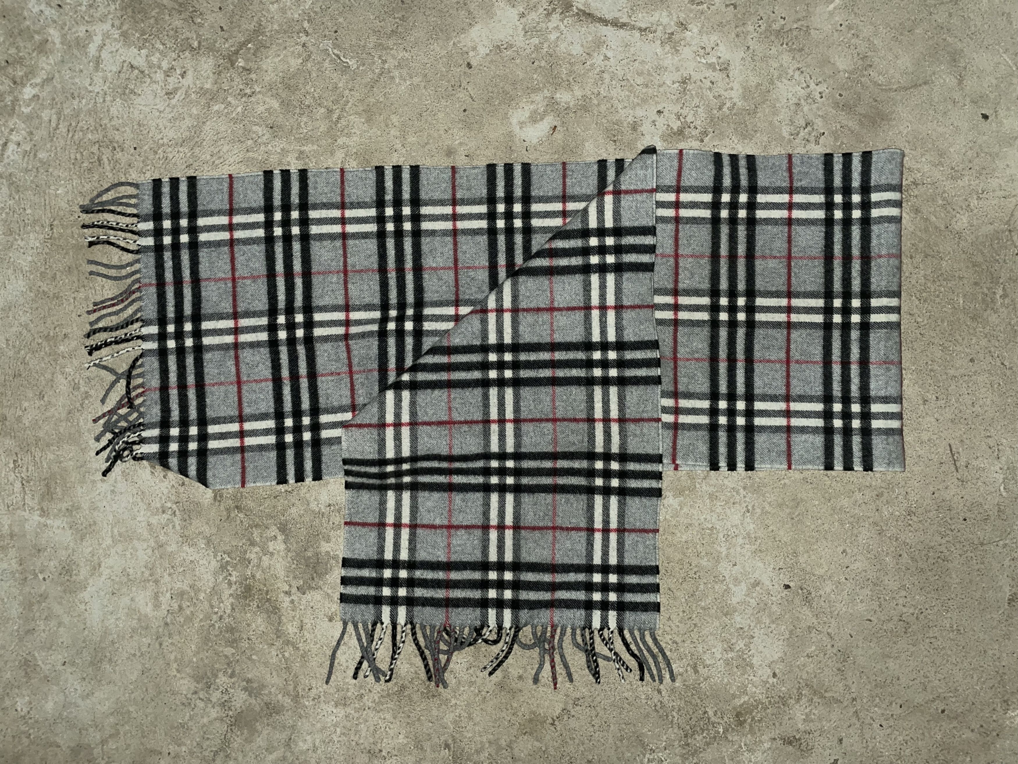 Burberry Burberry Lambwool Scarf Size ONE SIZE - 3 Thumbnail