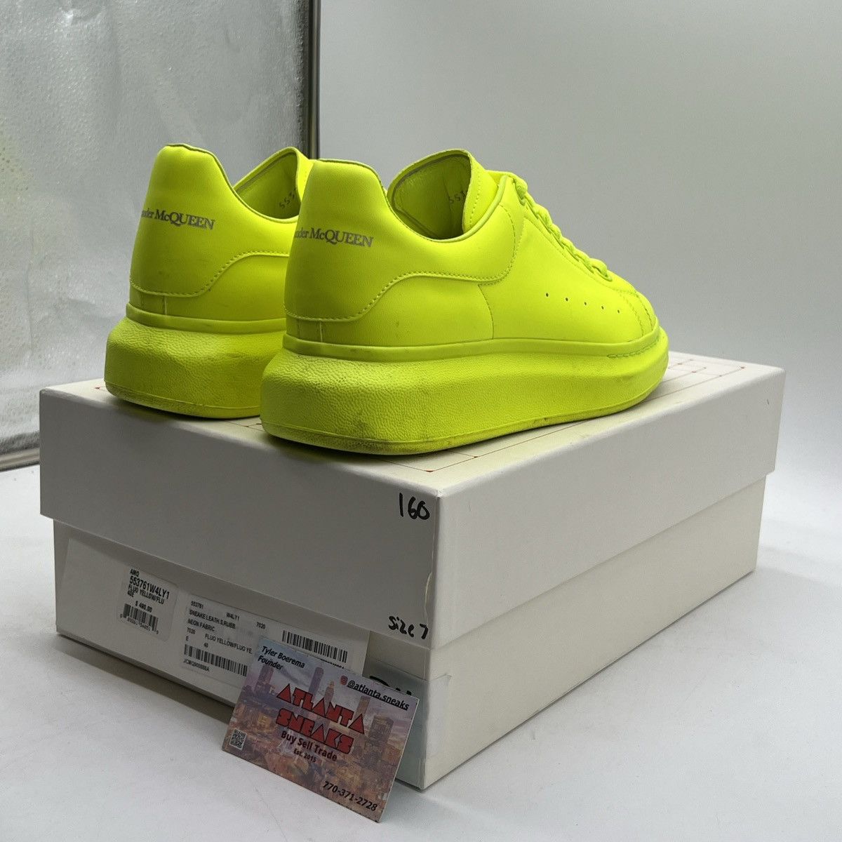 Alexander McQueen Alexander McQueen Fluorescent Yellow Size US 7 / EU 40 - 5 Thumbnail