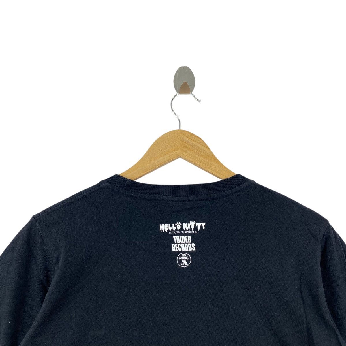 Other HELLO KITTY Print No Music No Life Tower Records Black Size US M / EU 48-50 / 2 - 4 Thumbnail