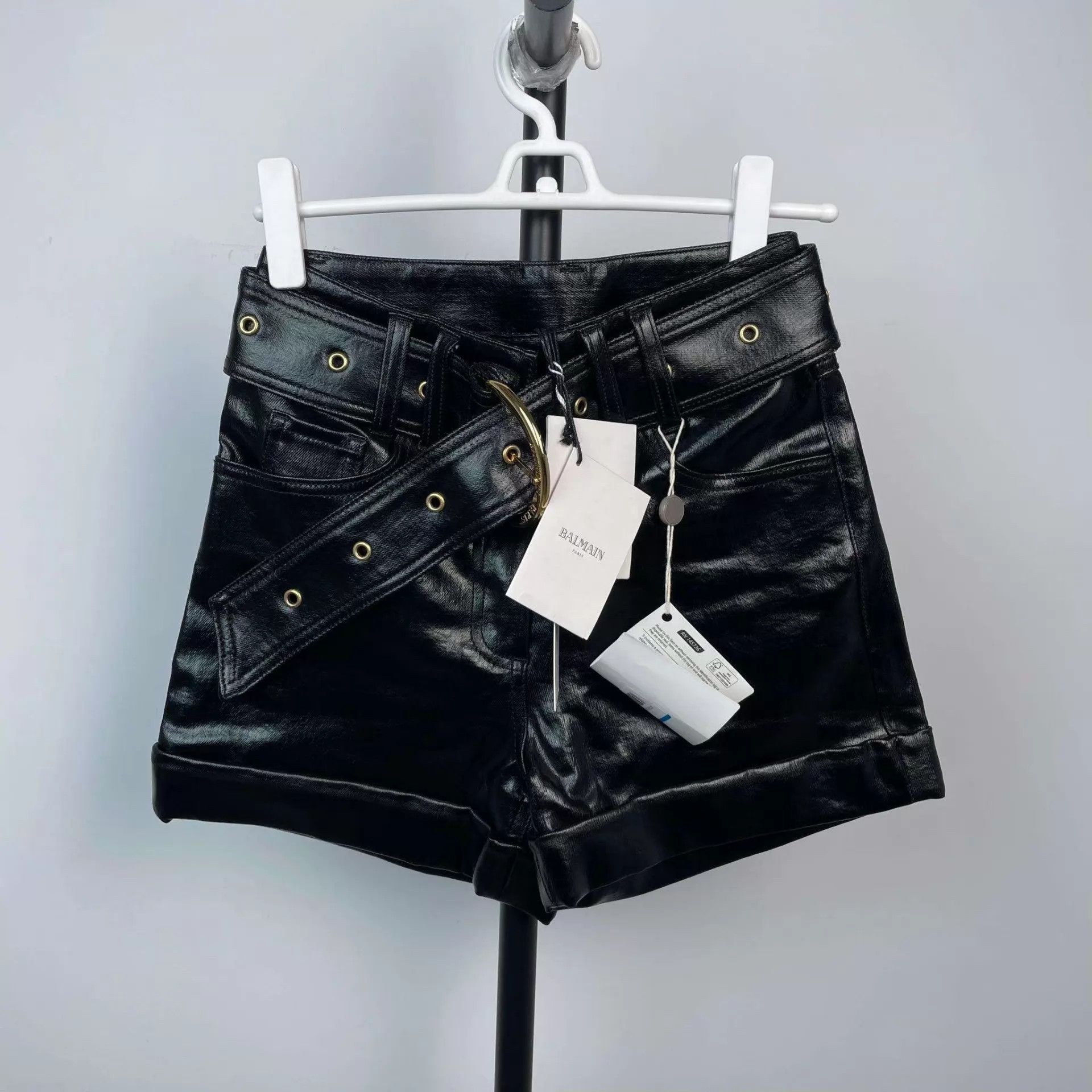 Balmain Balmain Leather Black 34 Short Shorts Size 24" / US 00 / IT 34 - 1 Thumbnail
