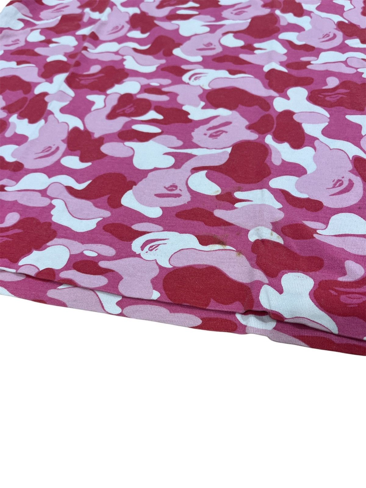 Bape A Bathing Ape Bape Pink Camo Full Print Size US M / EU 48-50 / 2 - 9 Thumbnail