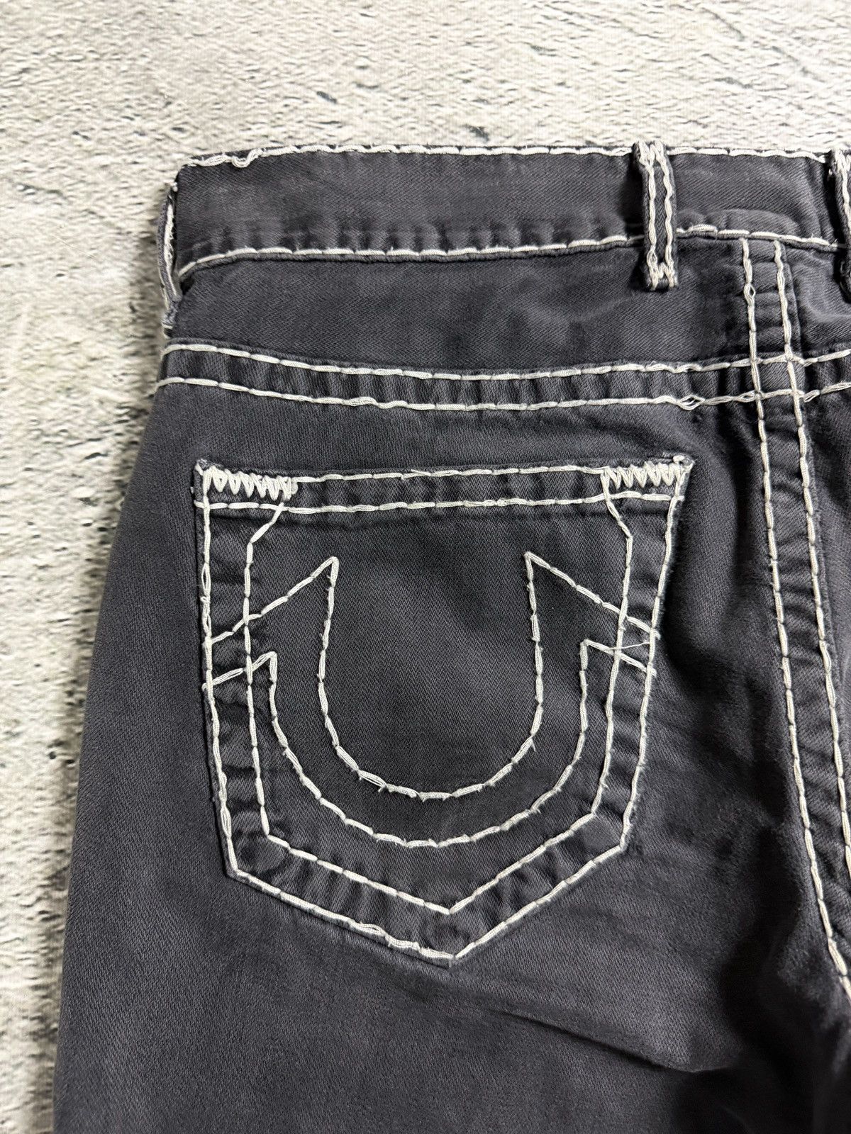 True Religion True Religion black jeans white thick stitching Y2K Logan Size US 36 / EU 52 - 3 Thumbnail