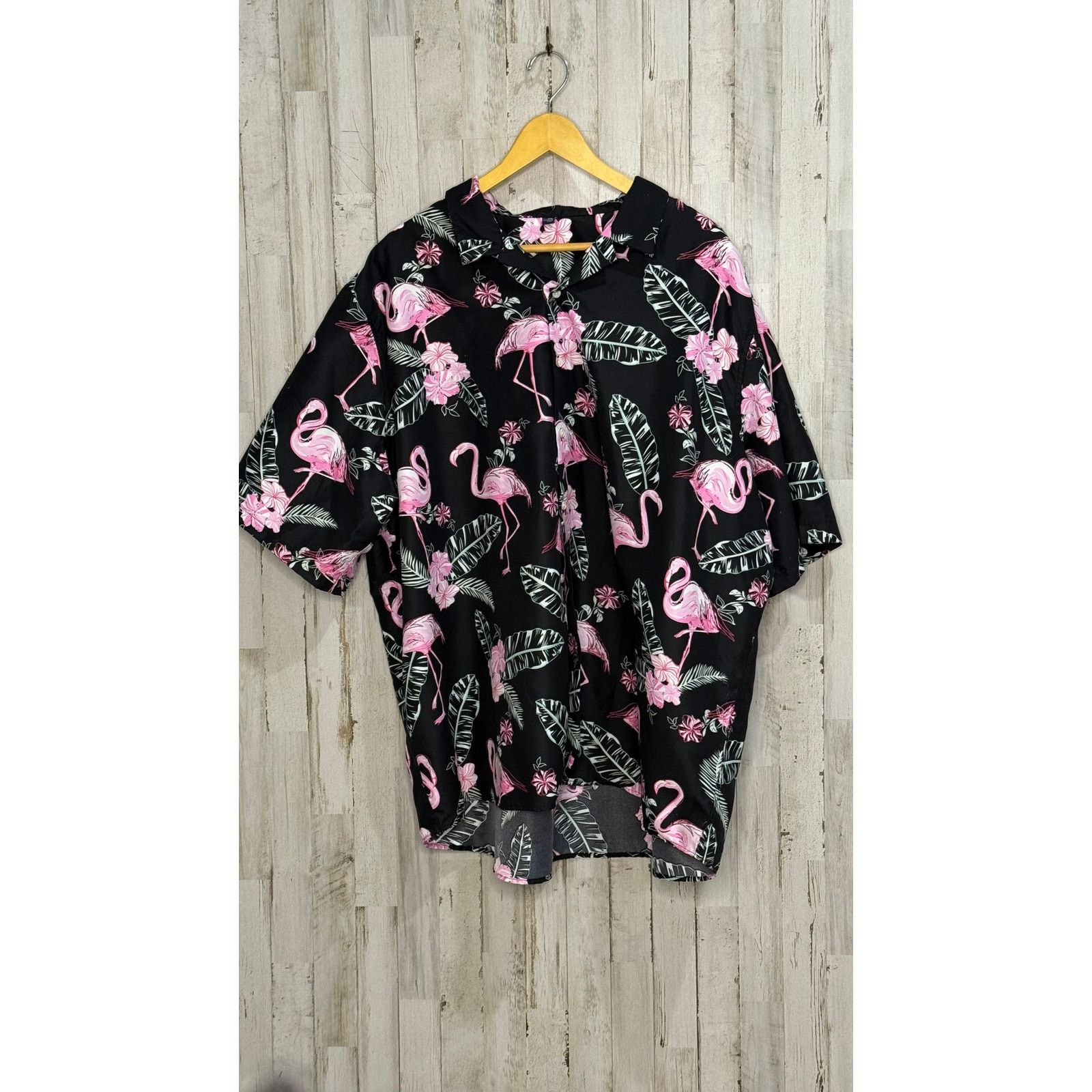 The Unbranded Brand Men's 4XL Flamingo Love Hawaiian Shirt Black Short Sleeve Size US XXL / EU 58 / 5 - 1 Thumbnail