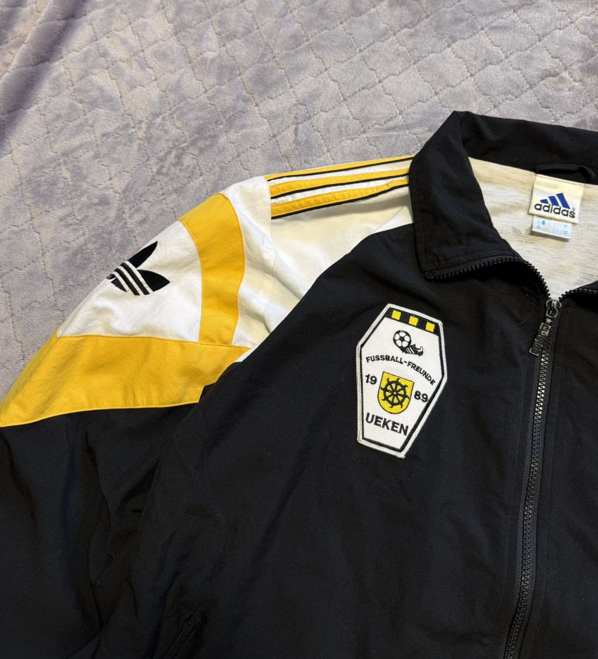 Adidas × Vintage Vintage 1990s Adidas Tracking Jacket Size US L / EU 52-54 / 3 - 7 Thumbnail