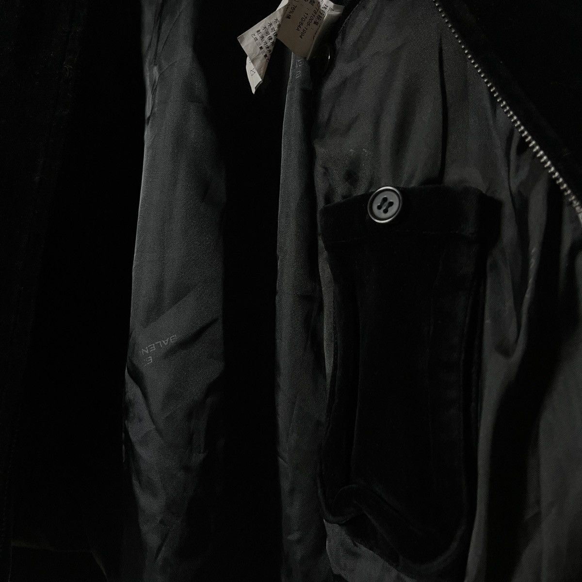 Balenciaga Rare Vintage Balenciaga Zip-up Black Velvet Jacket Size US M / EU 48-50 / 2 - 9 Thumbnail