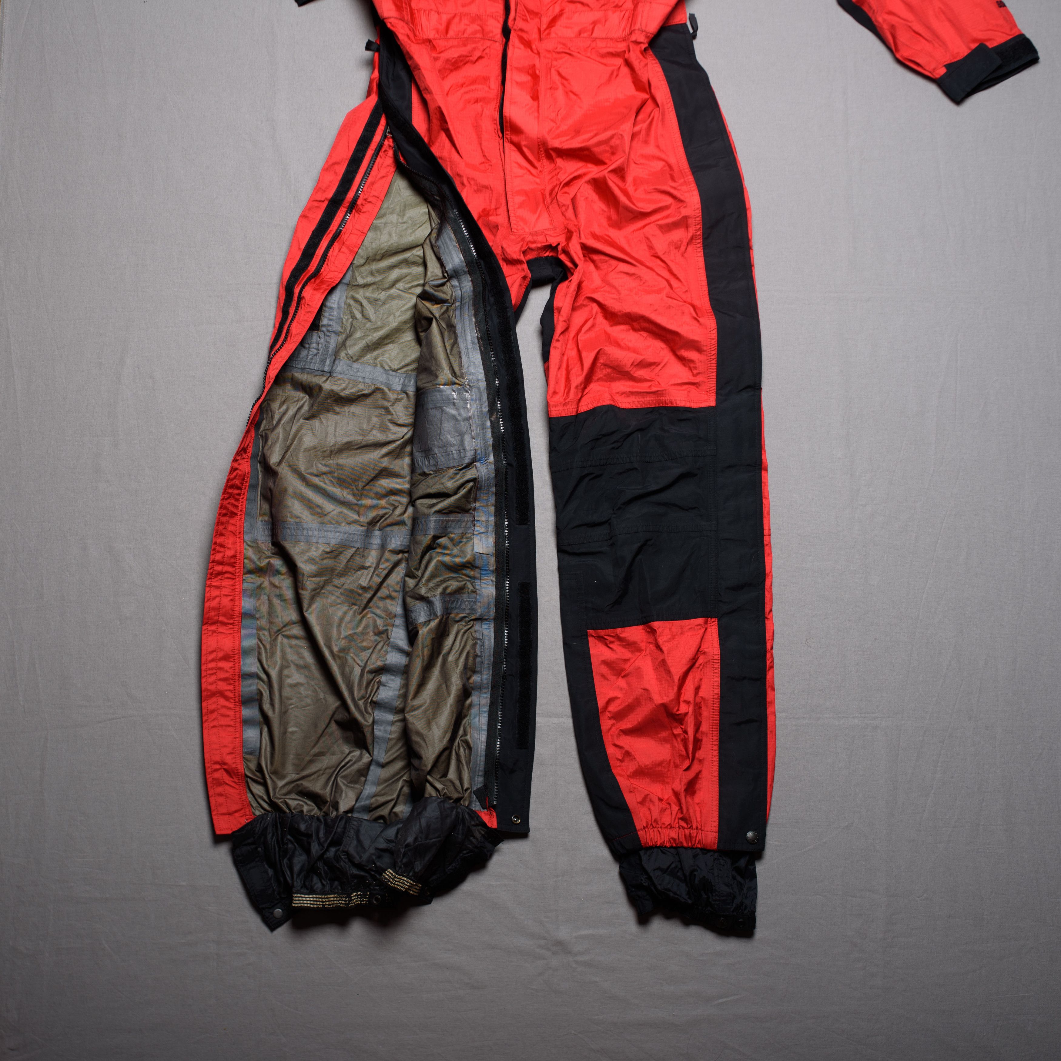 Goretex × The North Face × Vintage Vintage The North Face Gore-Tex Ski Suit Size US 32 / EU 48 - 9 Thumbnail