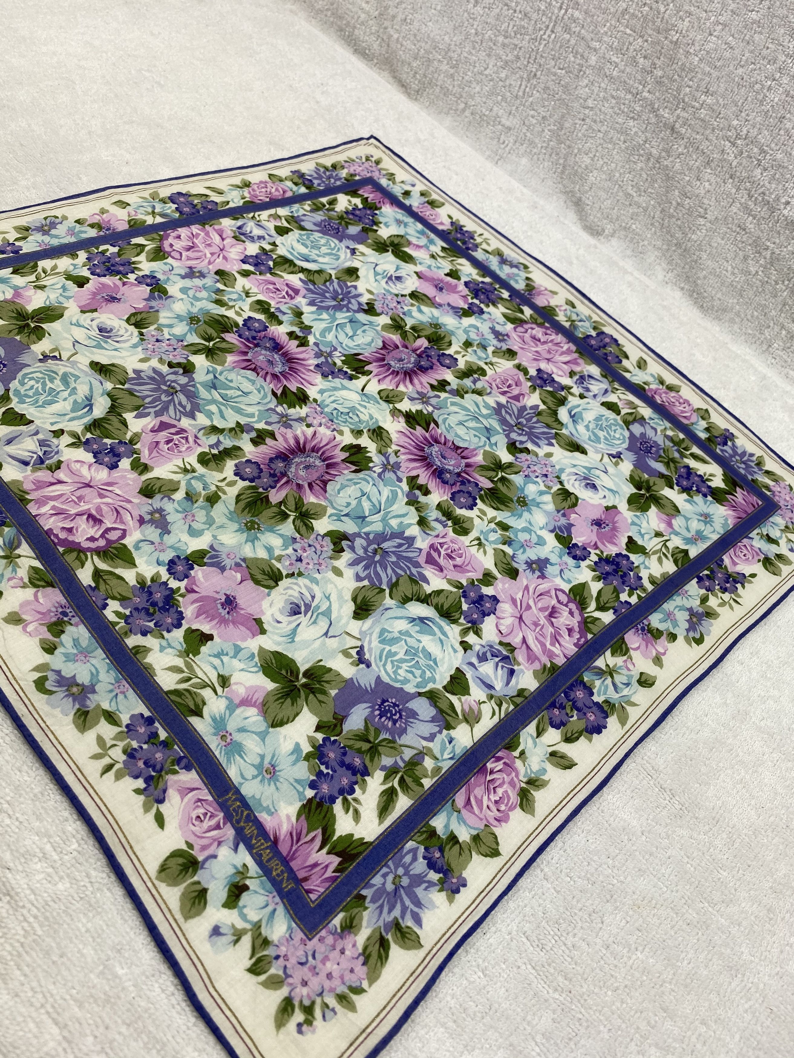 Yves Saint Laurent Yves Saint Laurent Handkerchief / Bandana / Neckerchief Size ONE SIZE - 4 Thumbnail