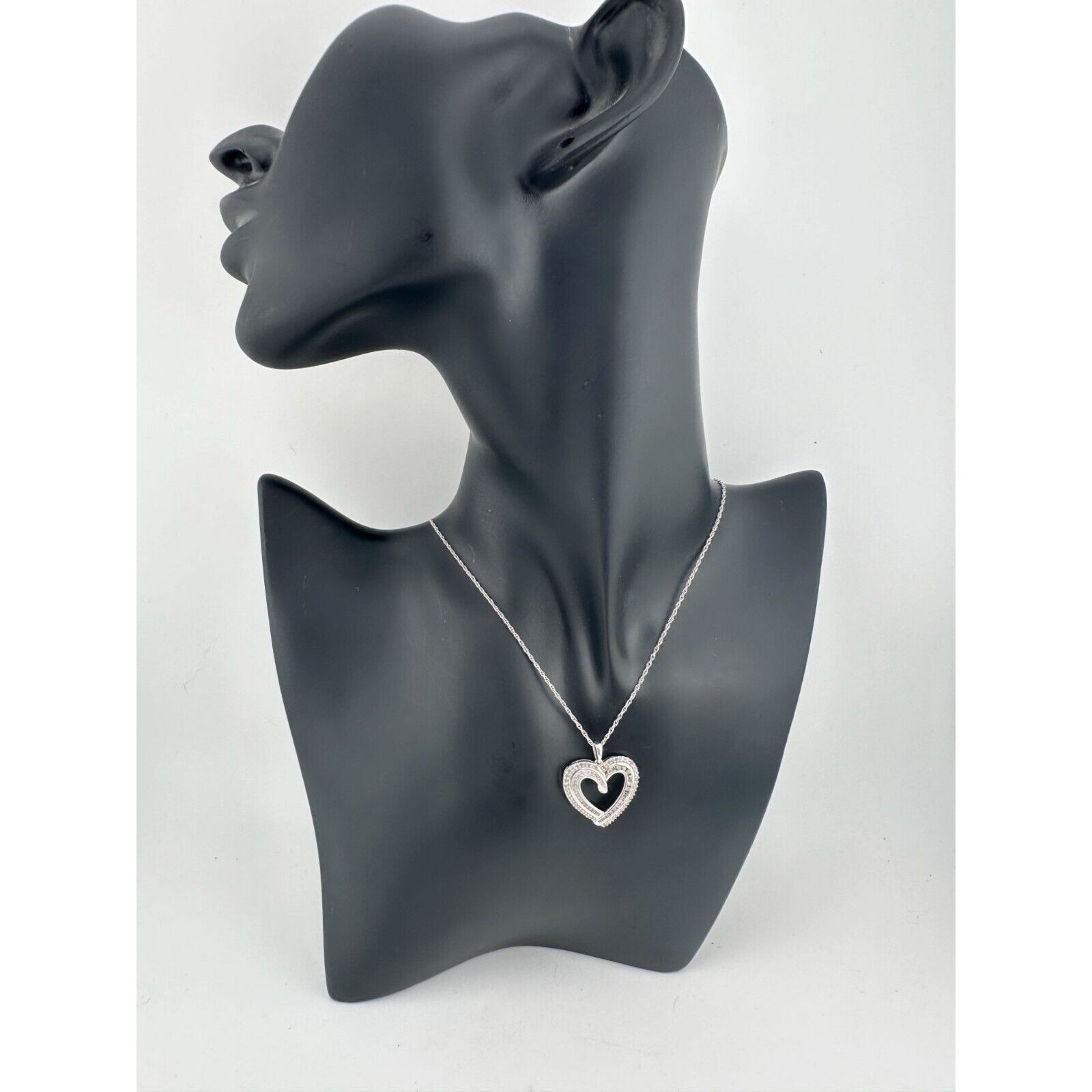 Other Beautiful 1/2 Carat Natural Diamond Heart Necklace Sterling Size ONE SIZE - 2 Thumbnail
