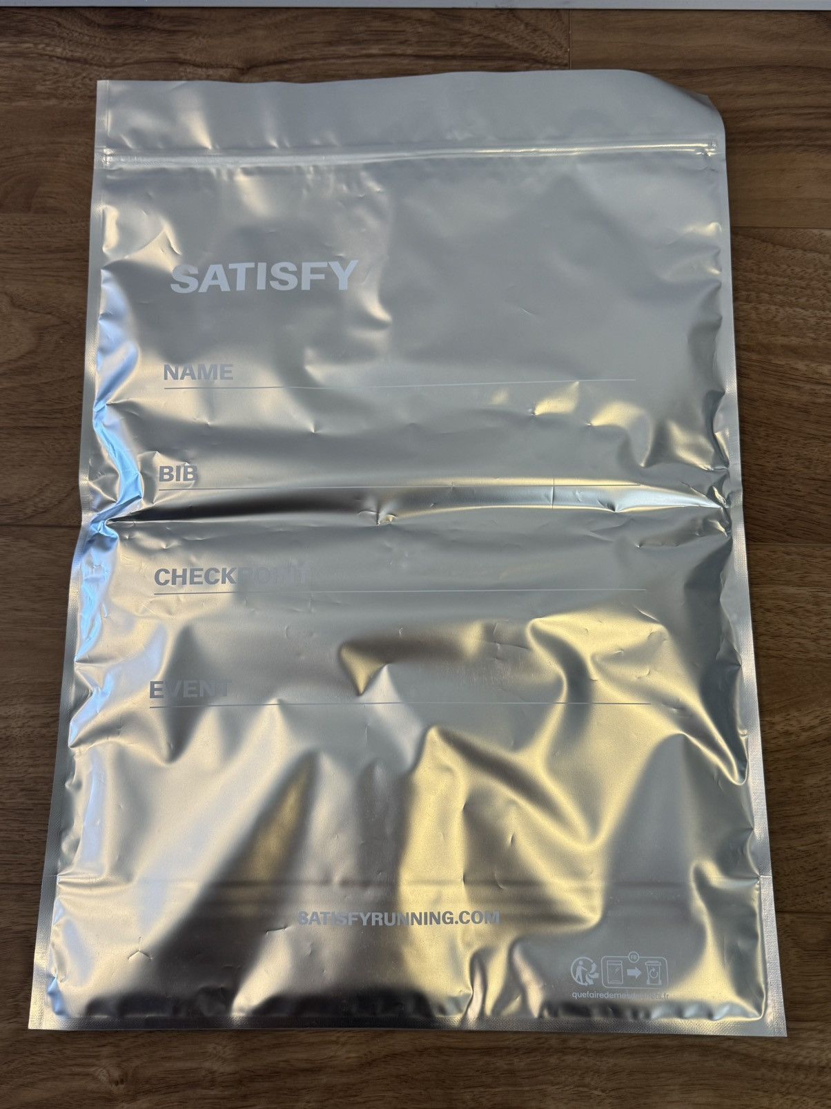 Oakley × Satisfy SATISFY RUNNING X OAKLEY XL MOTHTECH POSSESSED RUNNING Size US XL / EU 56 / 4 - 3 Thumbnail