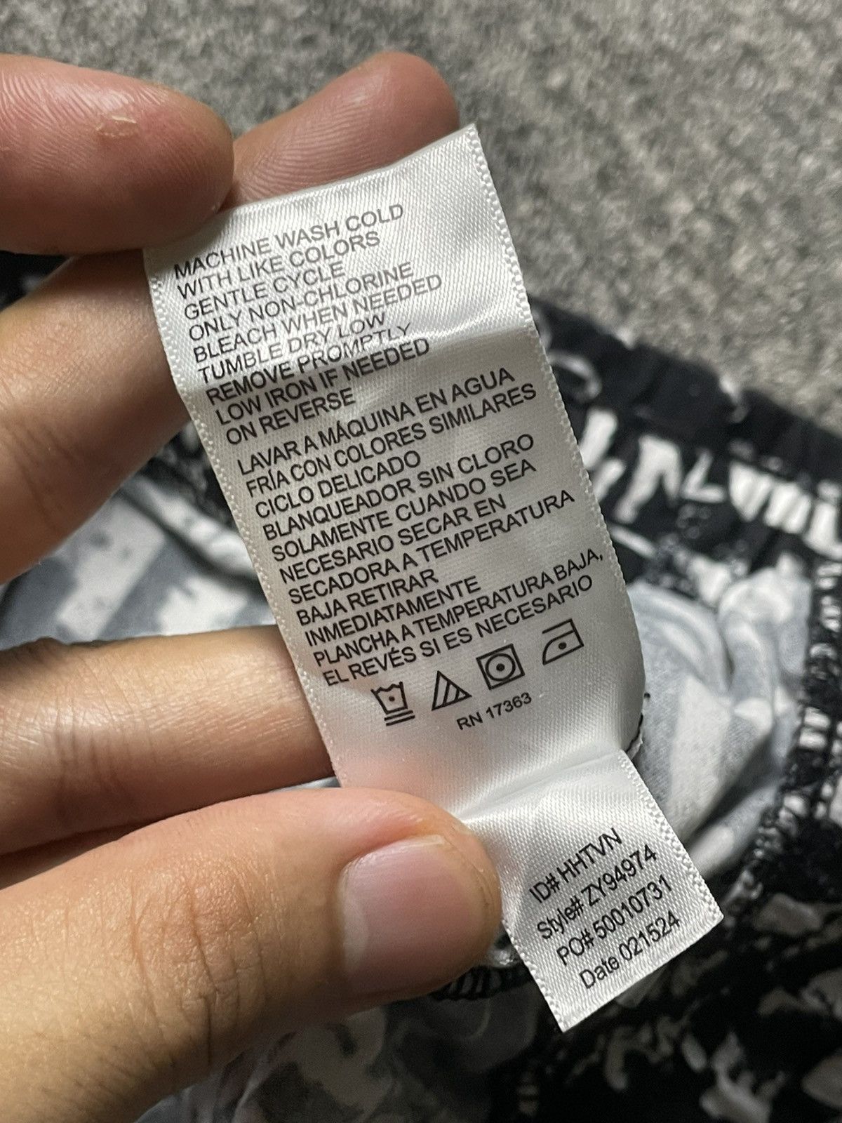 DKNY × Japanese Brand × Vintage DKNY Spell Out Printed Pajama Pants (112) Size US 32 / EU 48 - 9 Thumbnail