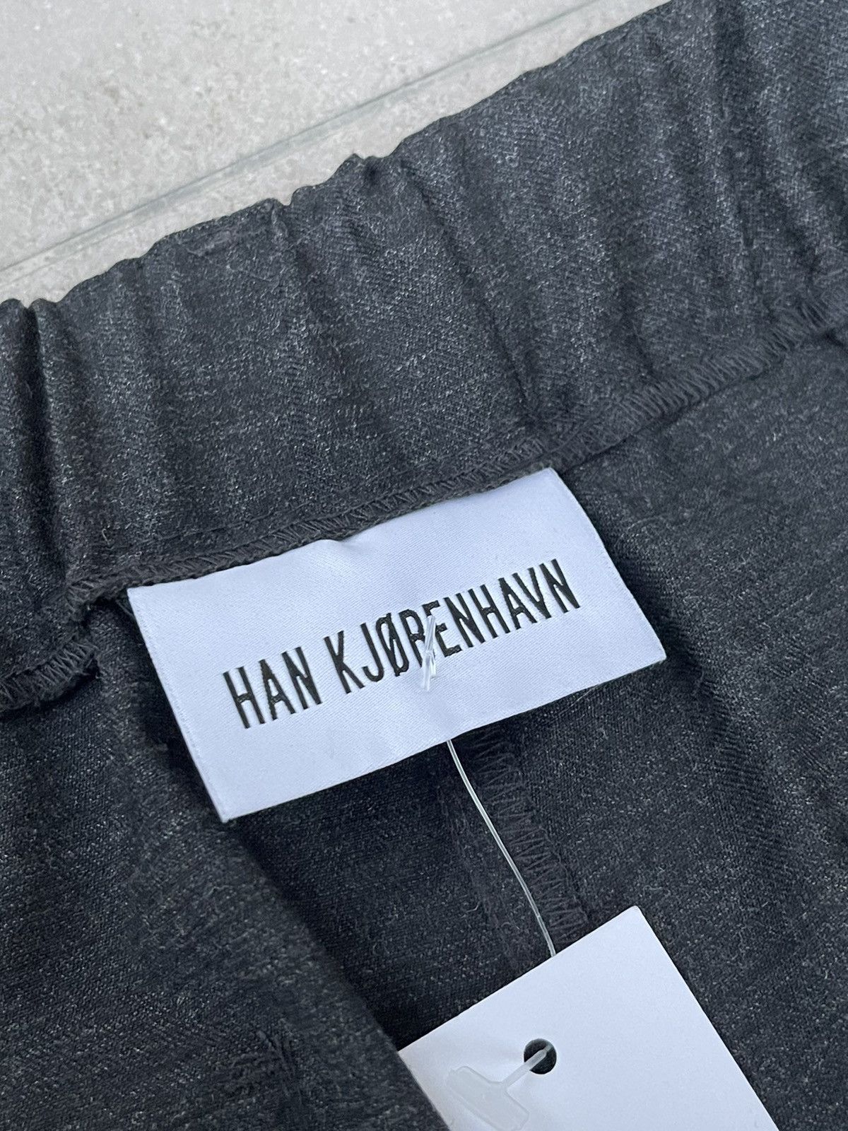 Han Kjobenhavn !DS! AW22 Han Kjobenhavn Tapered Dark Grey Trousers Size US 32 / EU 48 - 15 Thumbnail