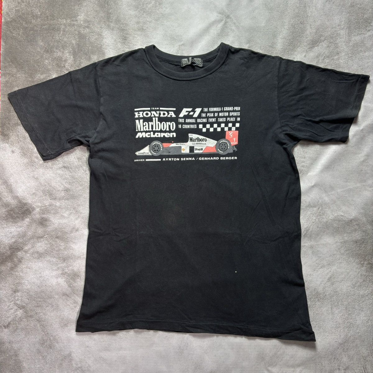 Ferrari VINTAGE 90s HONDA F1 x MARLBORO Size US M / EU 48-50 / 2 - 1 Thumbnail