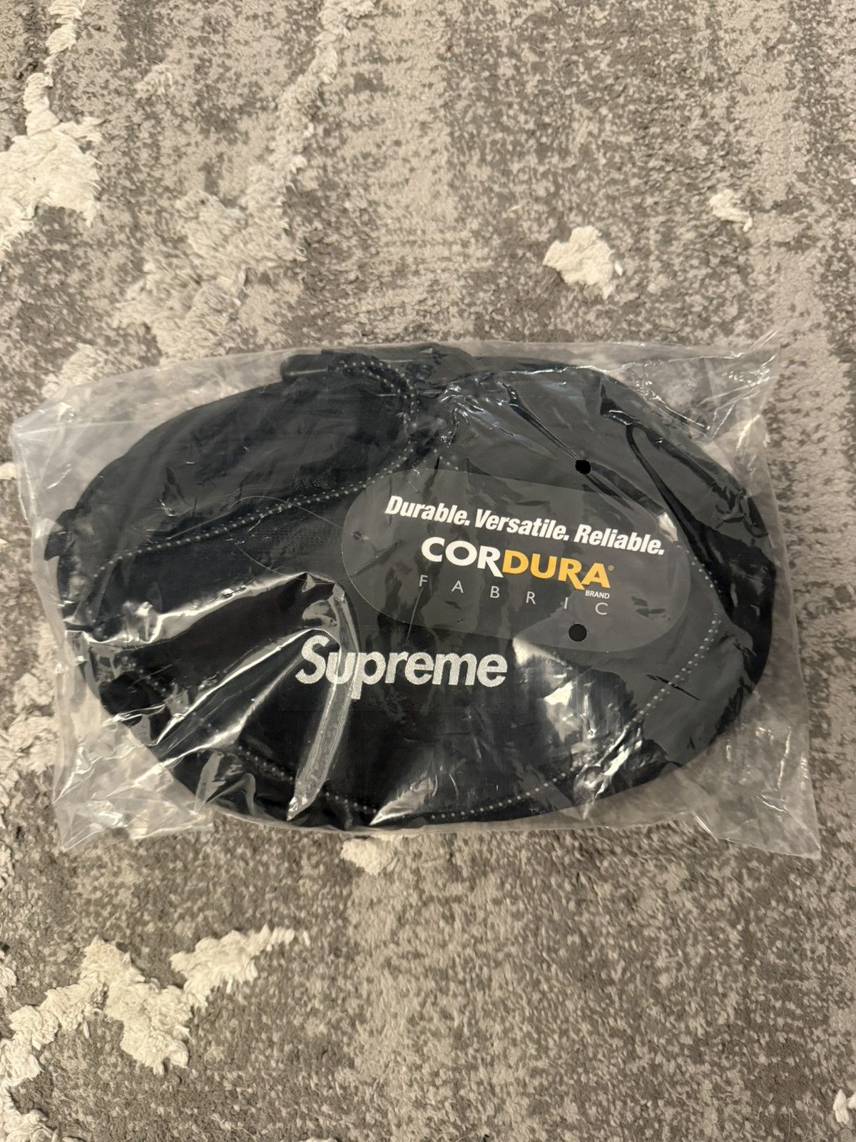 Supreme Supreme Black Waist Bag Size ONE SIZE - 1 Thumbnail