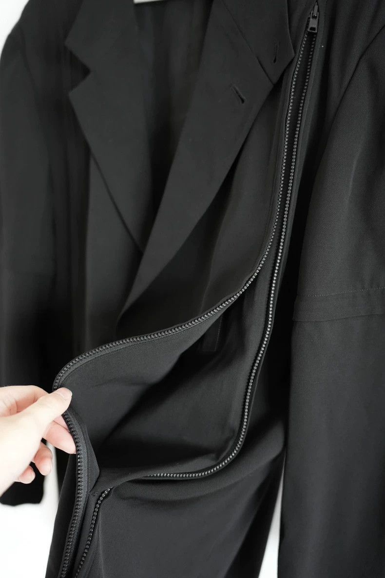 Yohji Yamamoto Yohji Yamamoto Yohji Yamamoto Black Zip Blazer Jacket Size US S / EU 44-46 / 1 - 3 Thumbnail