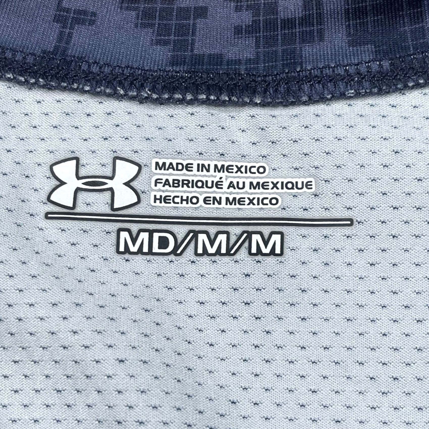 Under Armour Under Armour Mens M Medium T-Shirt Bulldogs #10 Blue CrewNeck Polyester Blend Size US M / EU 48-50 / 2 - 7 Thumbnail