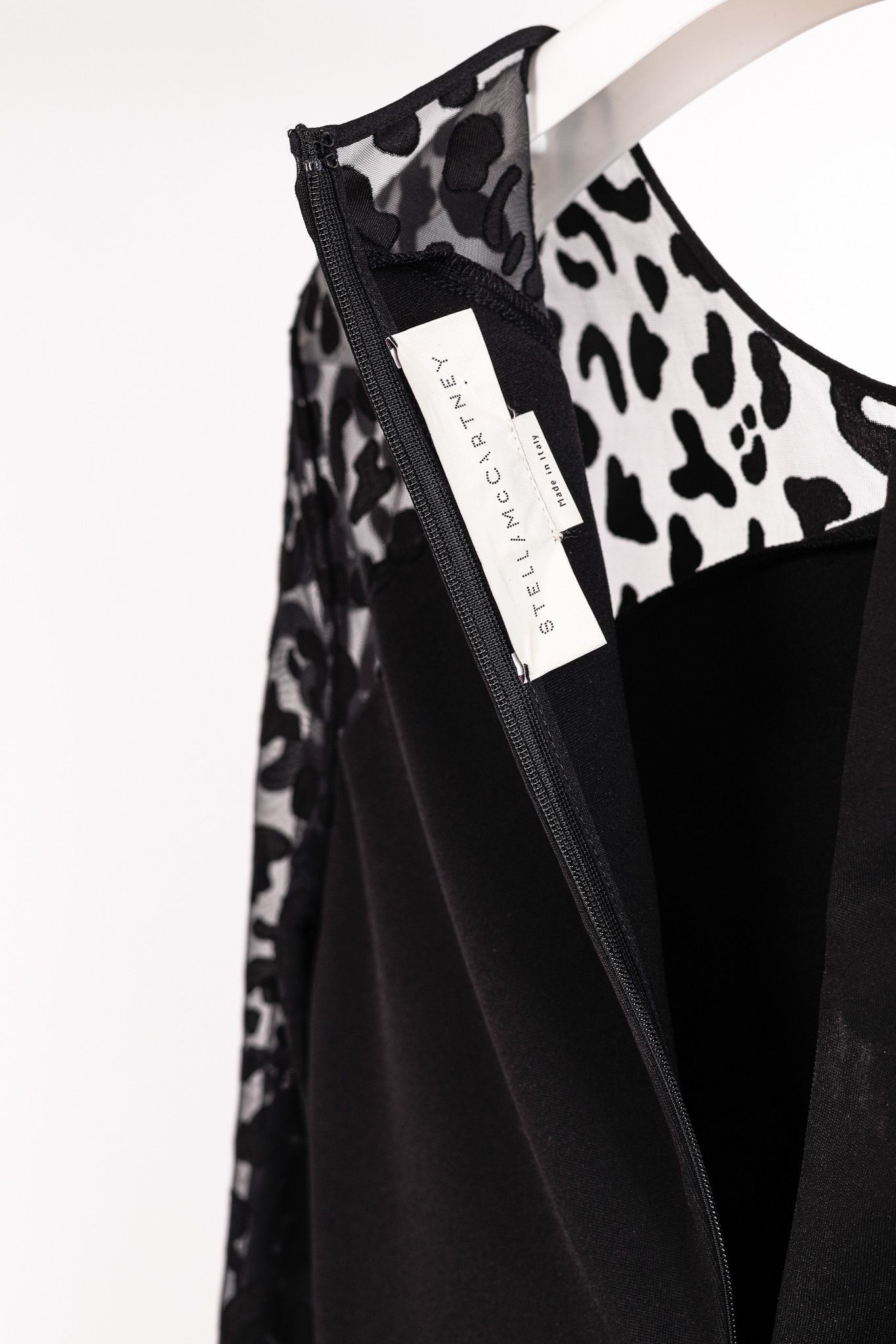 Stella McCartney Stella McCartney Black Jersey Leopard-Sleeve Bodycon Dress Size M / US 6-8 / IT 42-44 - 4 Thumbnail