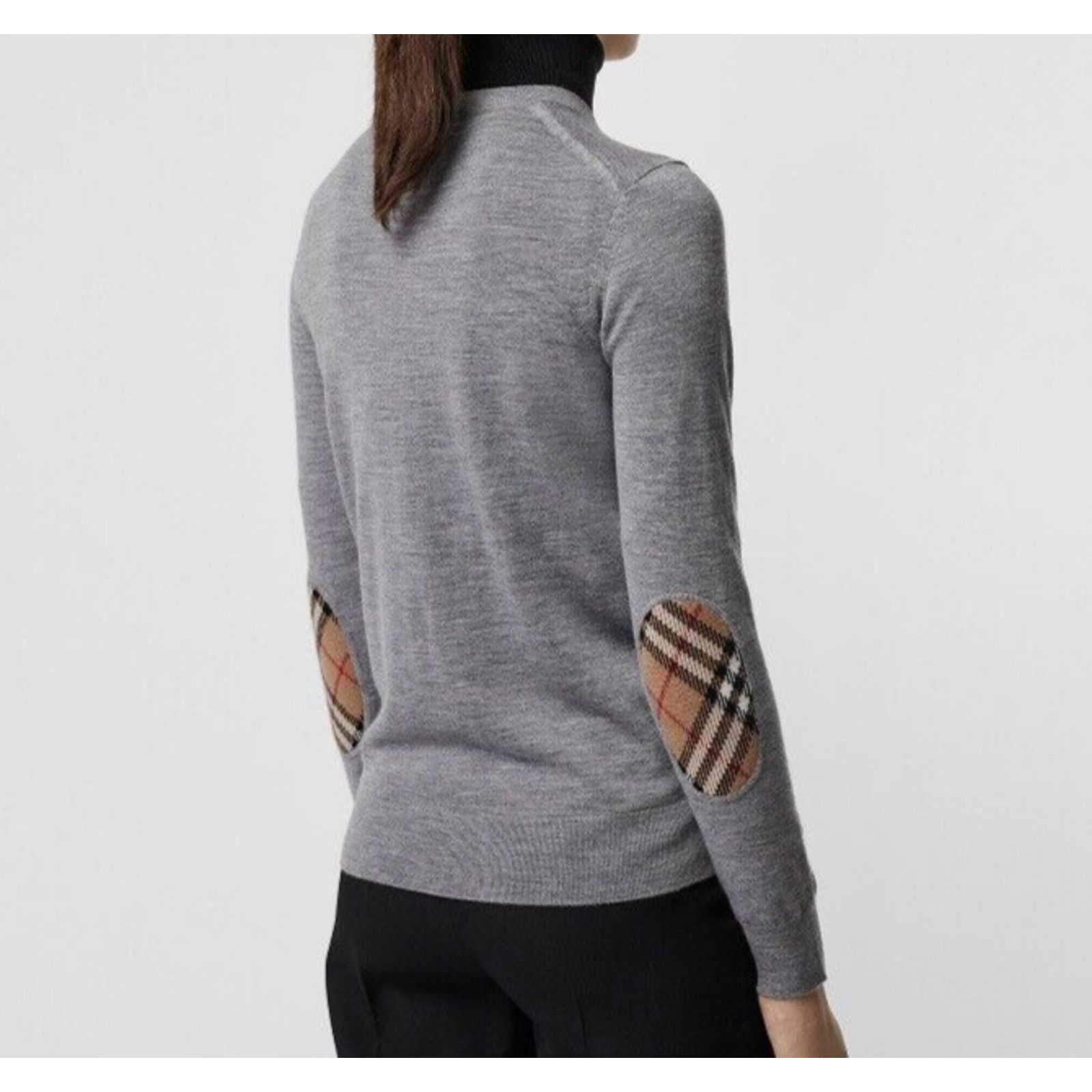 Burberry BEMPTON GRAY WOOL ELBOW CHECK PATCHES PULLOVER SWEATER L Size L / US 10 / IT 46 - 2 Thumbnail