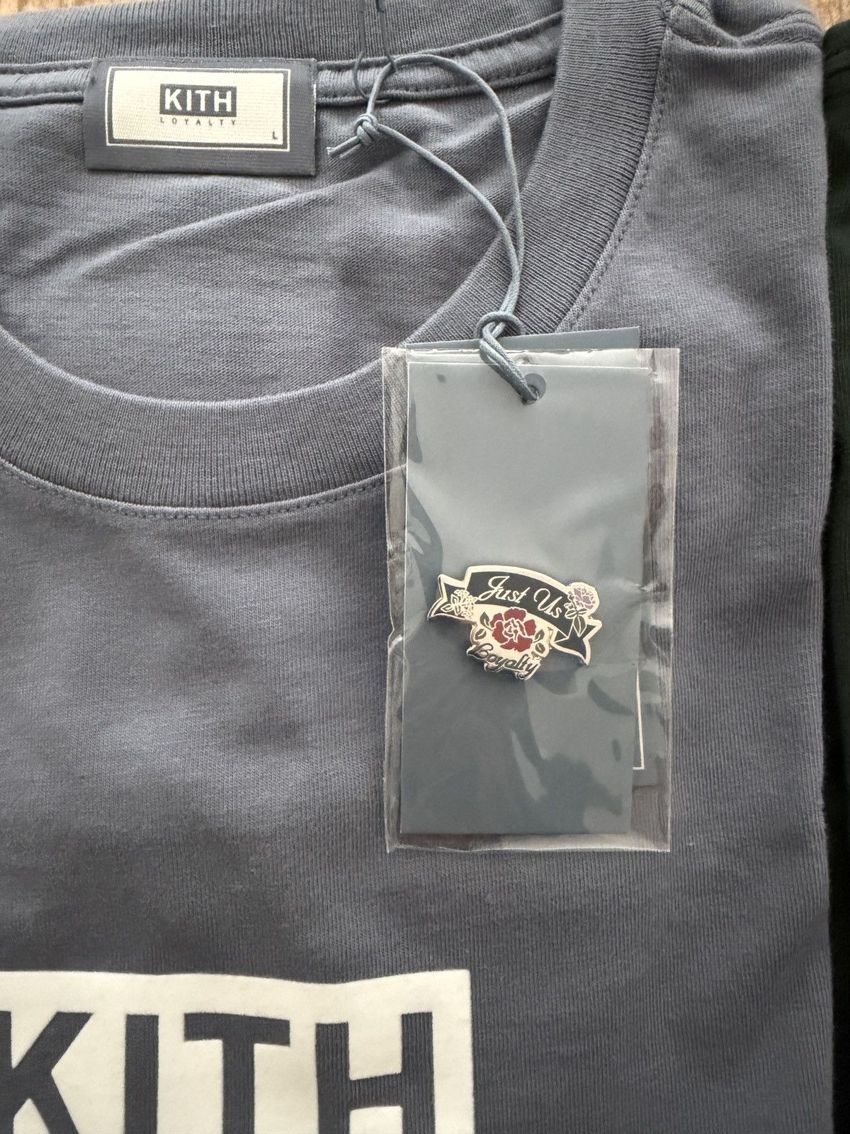 Kith Kith Loyalty Tee & Pins Complete Set Size US L / EU 52-54 / 3 - 9 Thumbnail