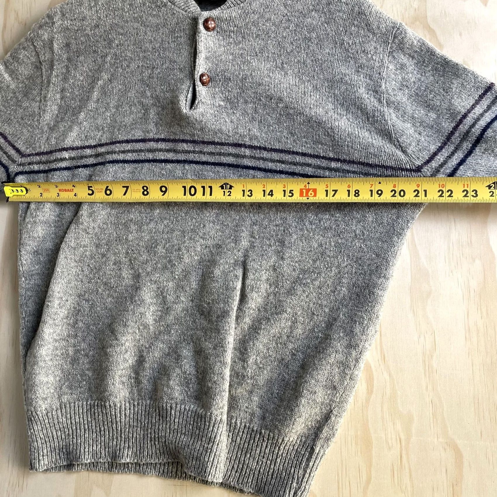Jantzen VINTAGE Jantzen Sweater Mens Large Gray Mock Neck Henley Stripe Knit USA 90s Size US L / EU 52-54 / 3 - 5 Thumbnail