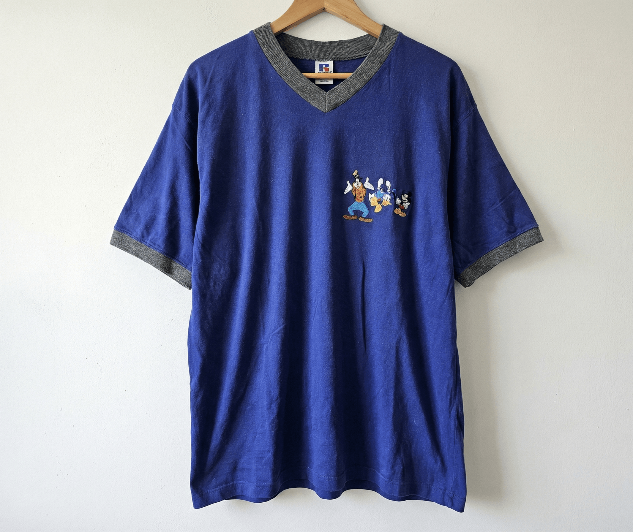 Mickey Unlimited Vintage Mickey Unlimited Pocket T-Shirt Men L Blue 90s Size US L / EU 52-54 / 3 - 1 Thumbnail