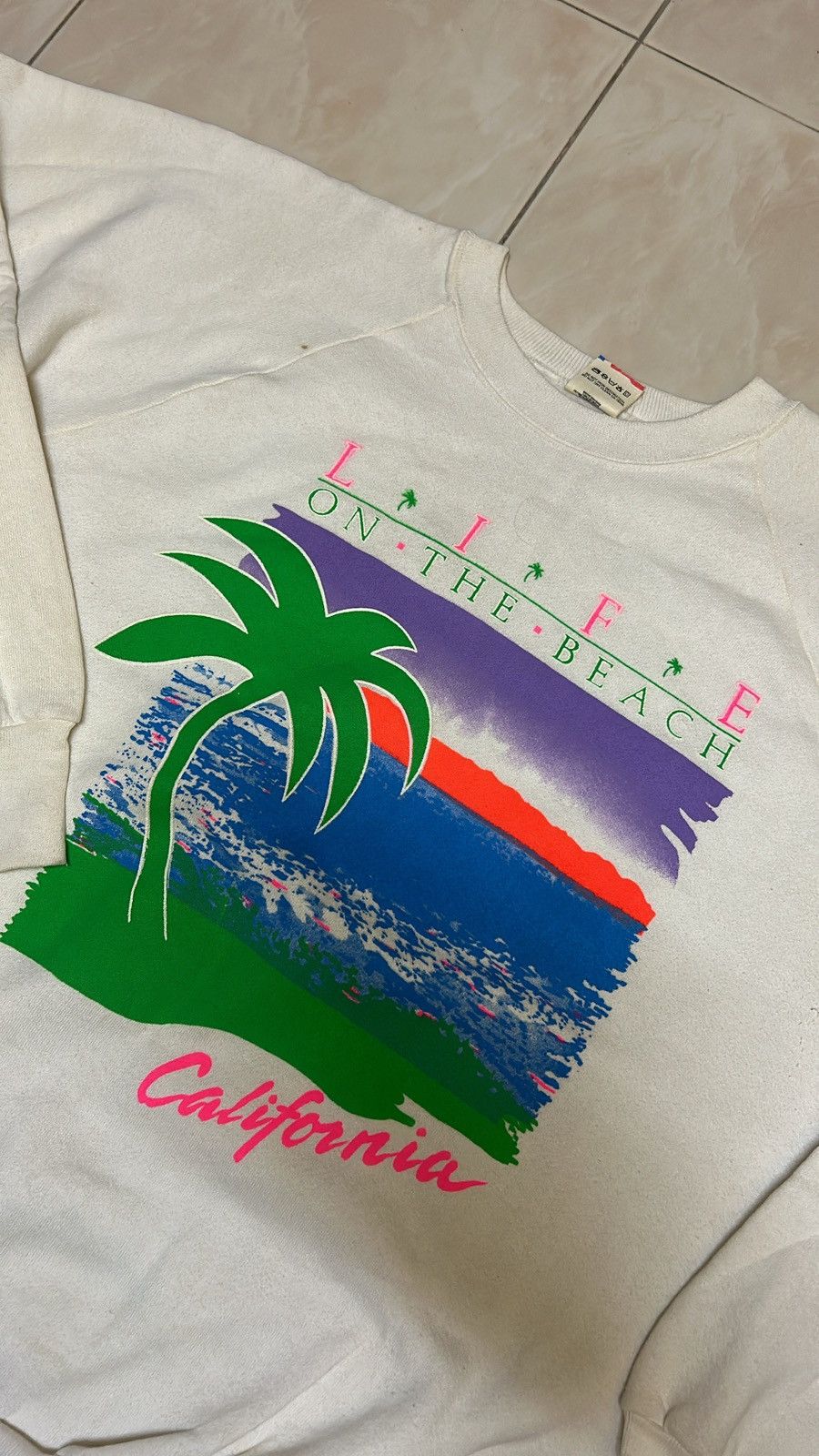Vintage VTG SWEATSHIRT LIFE ON THE BEACH Size US L / EU 52-54 / 3 - 2 Thumbnail