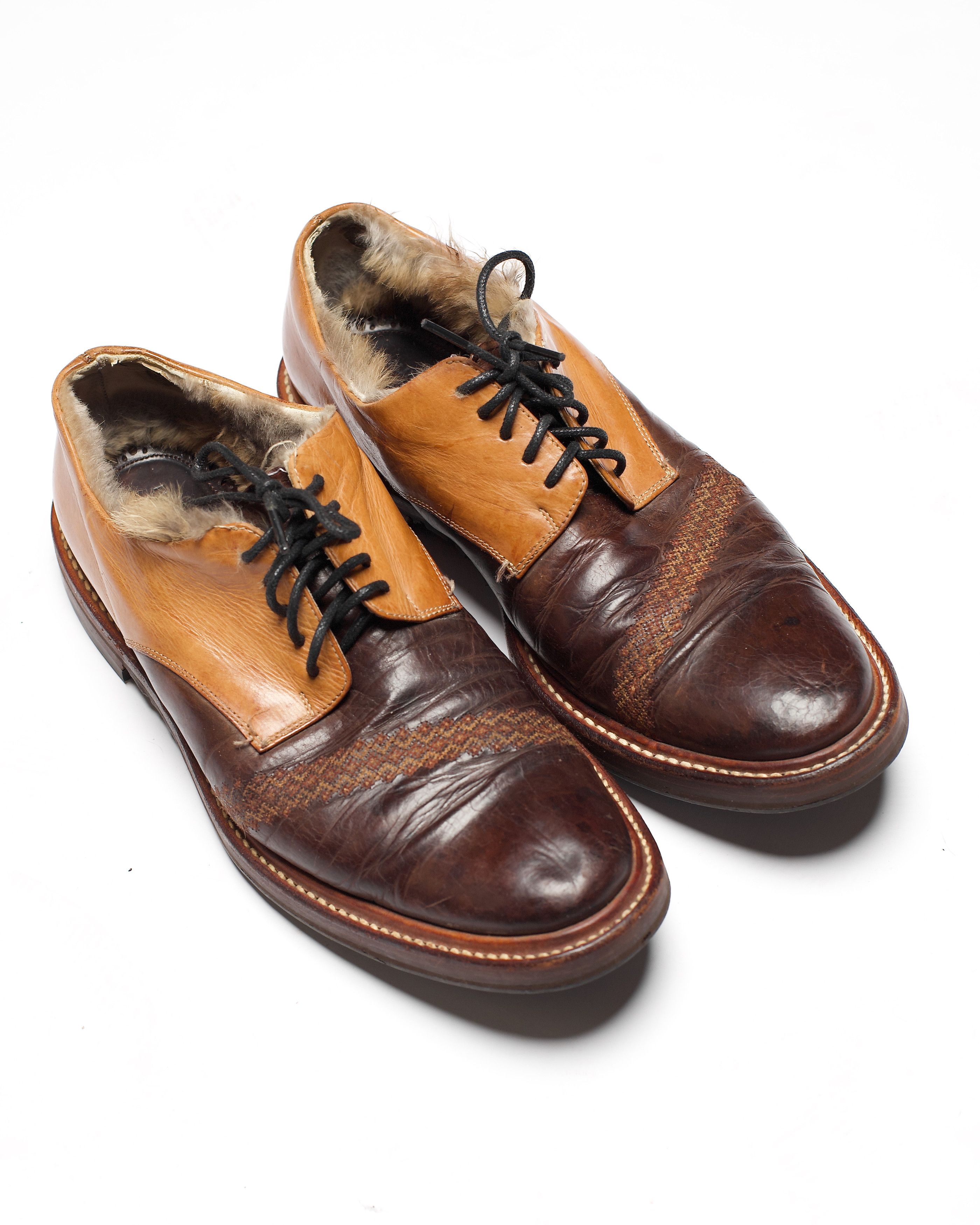 Number (N)ine Number (N)ine AW 2002/03 'NOWHERE MAN' Fur Lined Oxfords Size US 10.5 / EU 43-44 - 2 Thumbnail