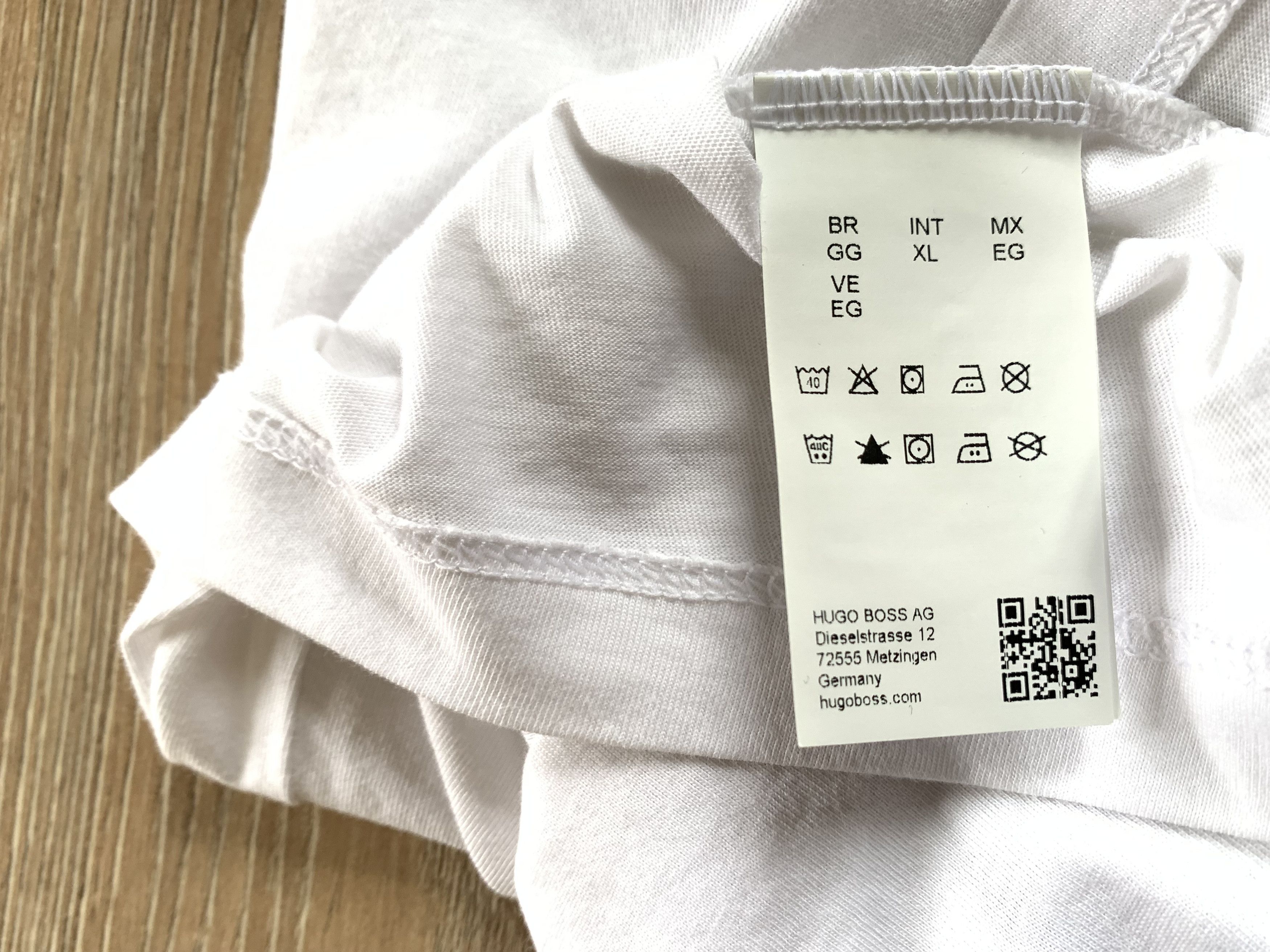 Hugo Boss Hugo Boss Basic White T Shirt Size US XL / EU 56 / 4 - 7 Thumbnail