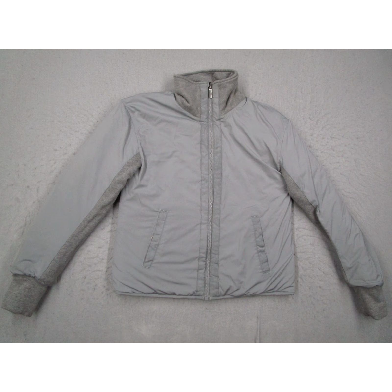 Lululemon Lululemon Jacket Women 6 Gray Reversible Quilted Full Zip Bomber Active Travel Size M / US 6-8 / IT 42-44 - 2 Thumbnail