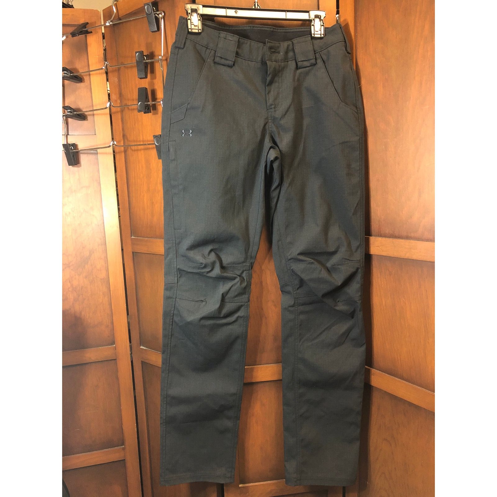 Under Armour Womens black under armor pants Size 26" / US 2 / IT 38 - 1 Thumbnail